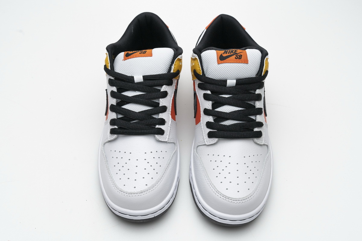 sb dunk raygun