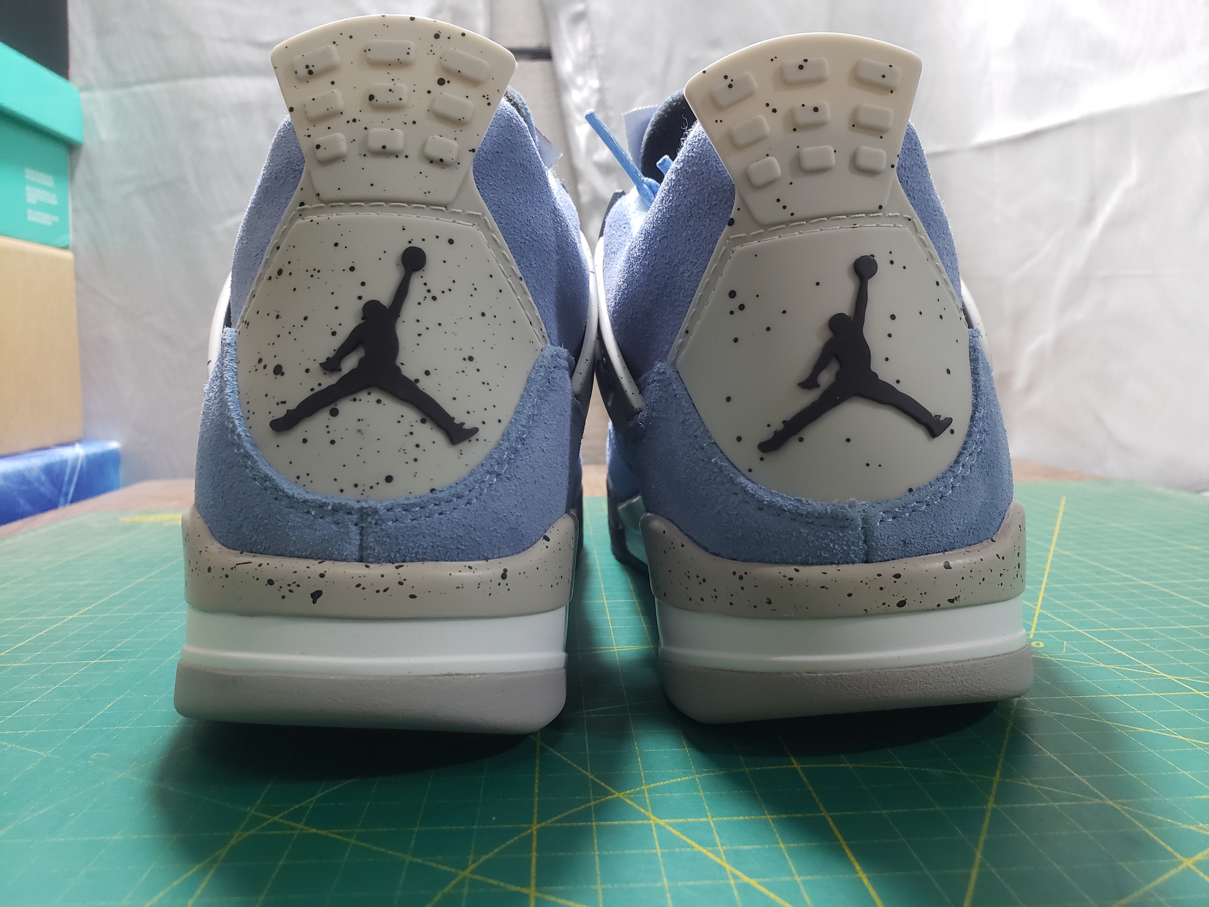  Perfectkicks Jordan 4 Retro University Blue, CT8527 400