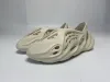 GET Yeezy Foam Runner Sand, FY4567