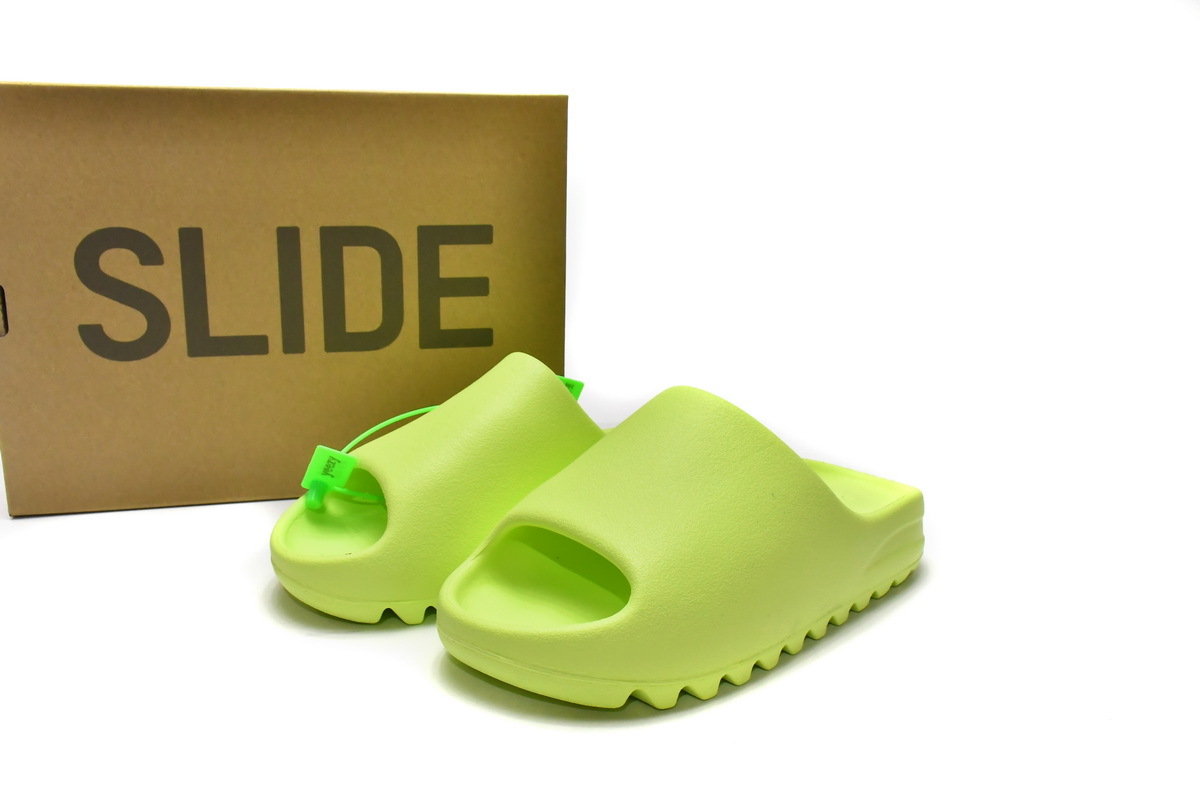  GET Yeezy Slide Glow Green, HQ6447 