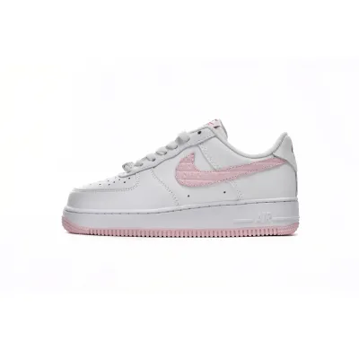 GET Air Force 1 Low Valentine's Day, DO9320-100 01