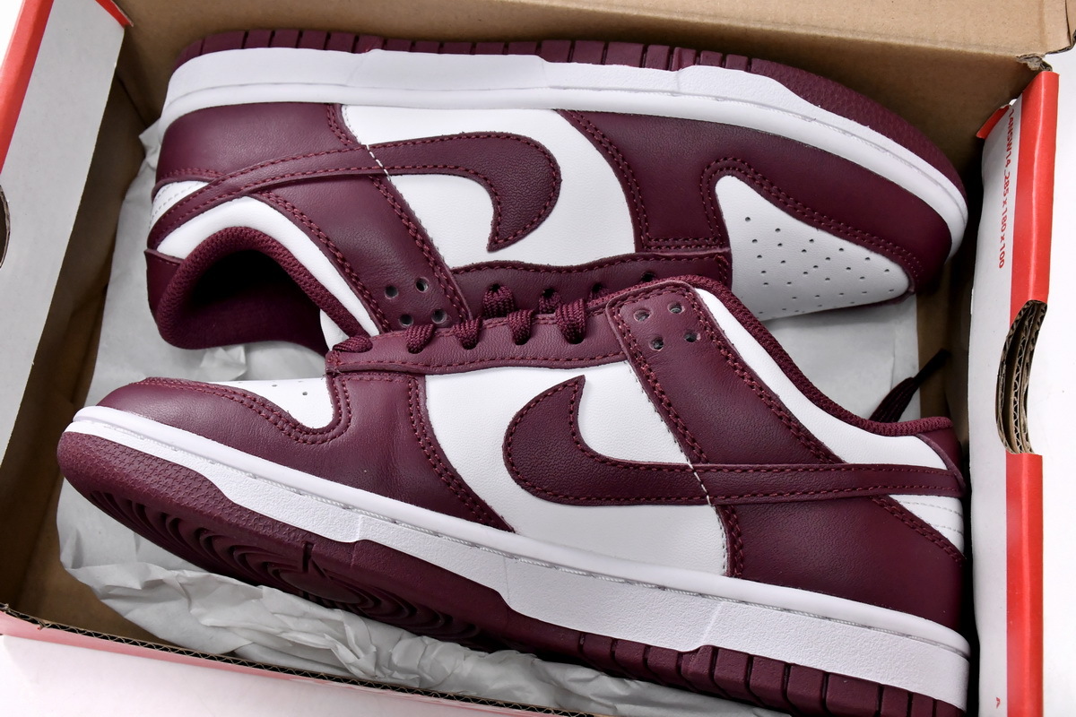  GET Dunk Low Bordeaux (W), DD1503-108