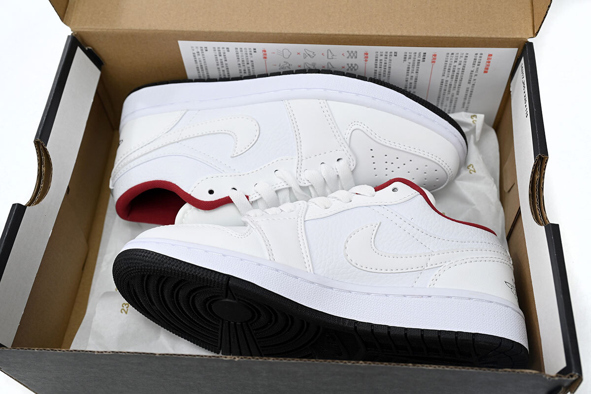  GET Jordan 1 Low White Gym Red Black (GS), 553560-164