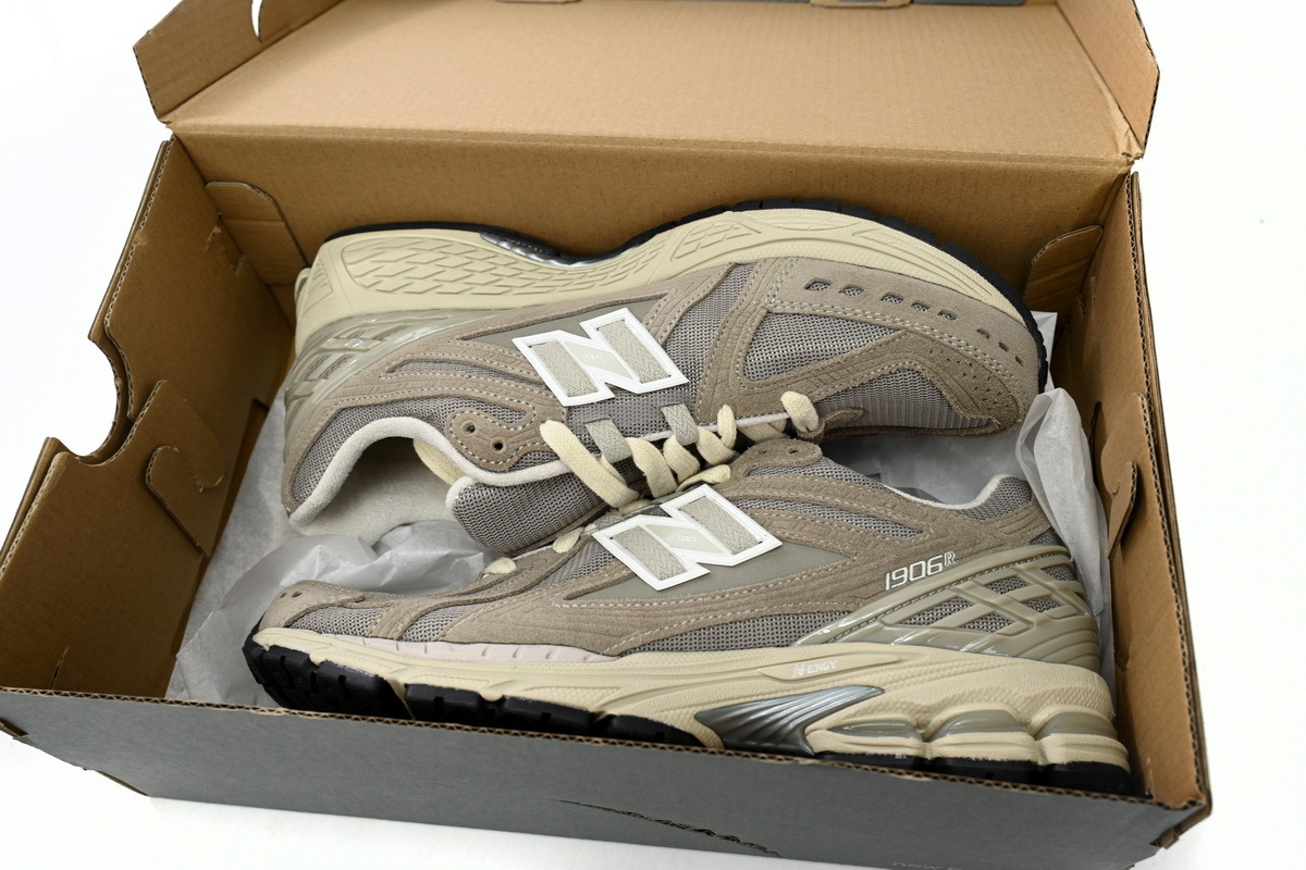  GET New Balance 1906R Beige Cream,M1906RL