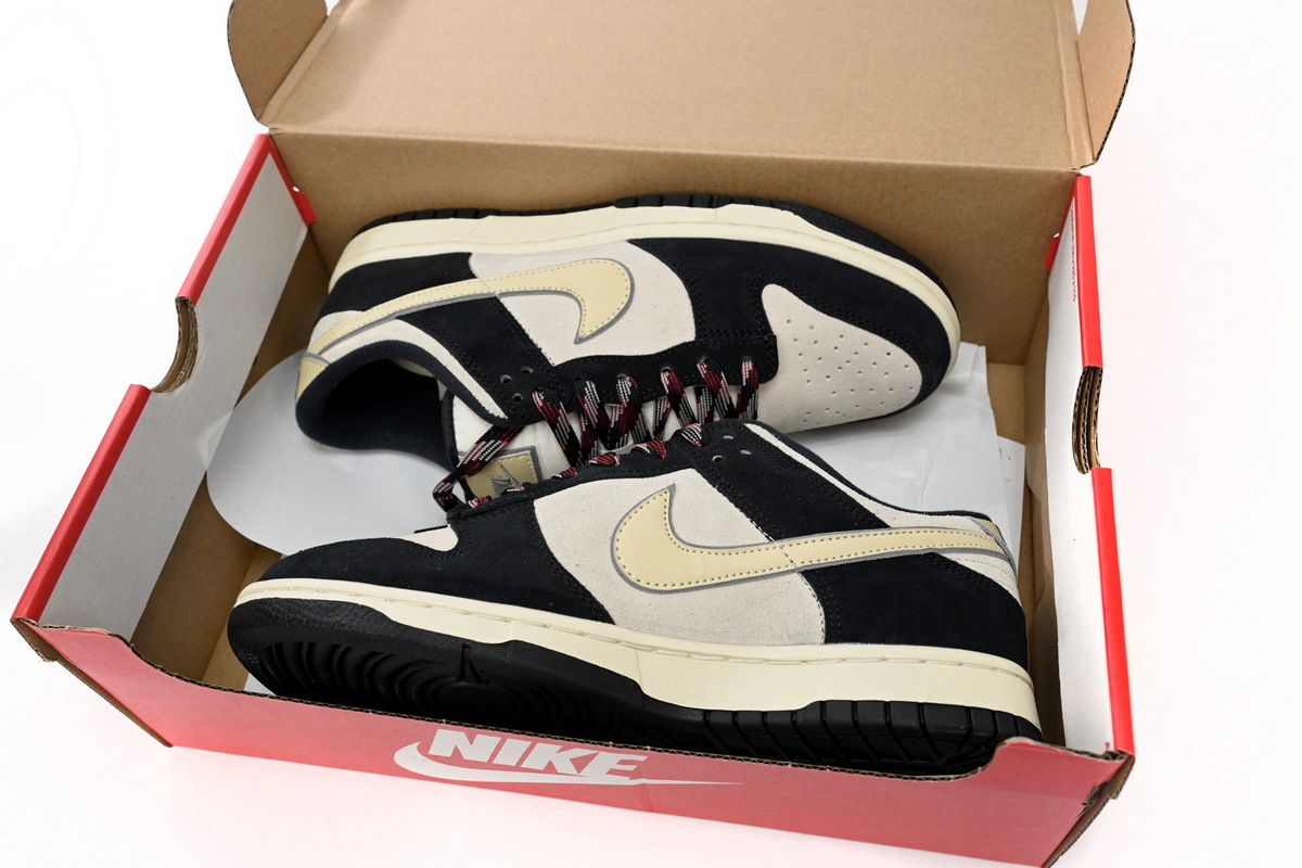  GET Dunk Low LX Black Suede Team Gold (W), DV3054-001