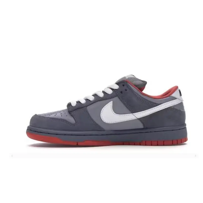 GET Dunk SB Low Staple NYC Pigeon, 304292-011