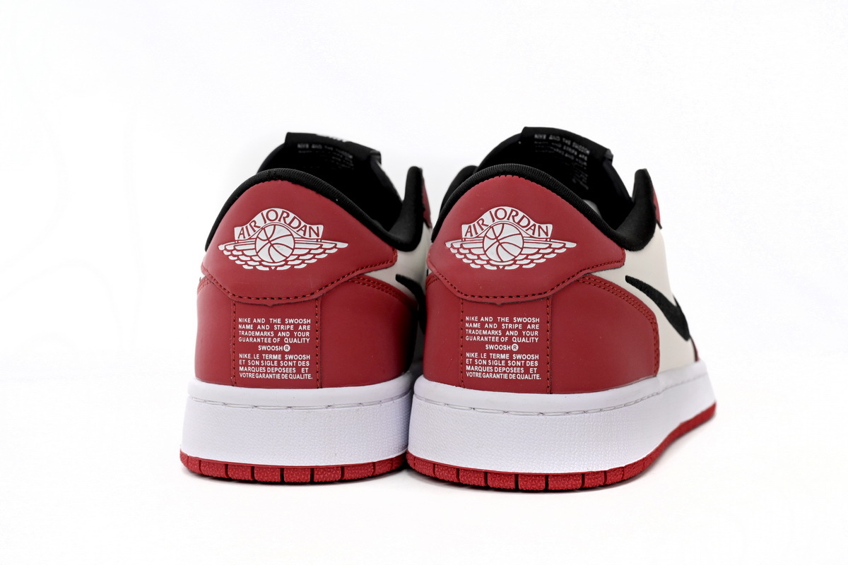  GET Jordan 1 Retro Low Slip Chicago (Women's), BQ8462-601
