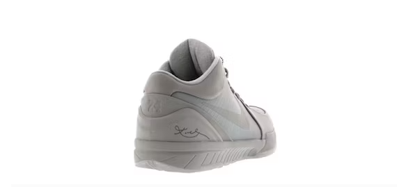  Kobe 4 Black Mamba Collection Fade to Black, 869450-005
