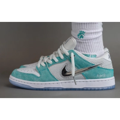  Perfectkicks  April Skateboards x SB Dunk Low,FD2562-400 02