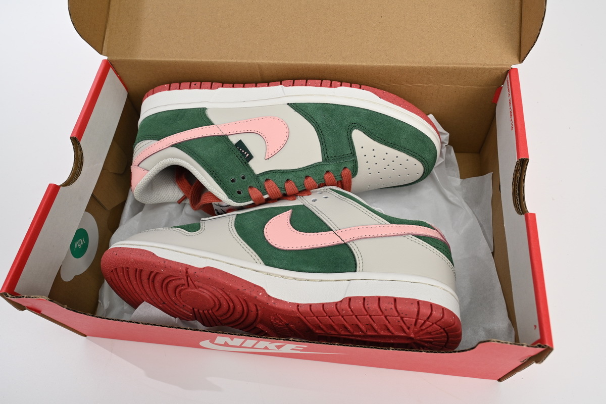  GET Dunk Low SE All Petals United Fir Green (Women's), FN8923-061