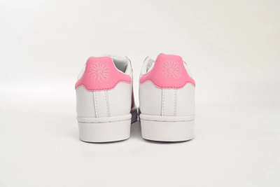 POP  Superstar Shoes White New White Powder, FU7444 02