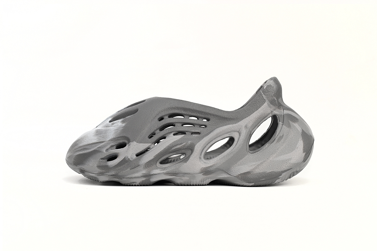  GET Yeezy Foam Runner Grey Camouflage,IE4931 