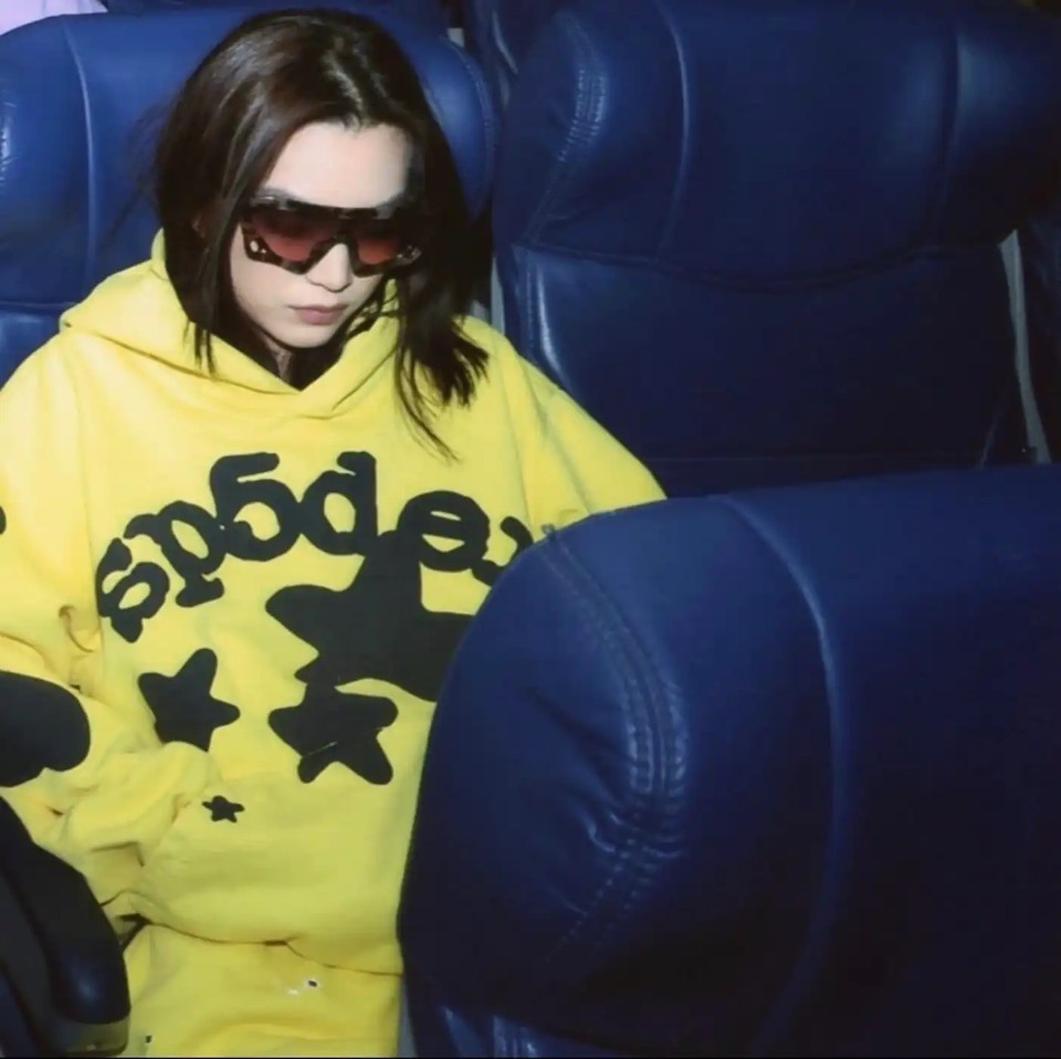 Sp5der Beluga Hoodie Gold