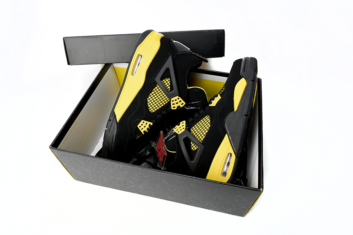  【Flash Sale】GET Jordan 4 Thunder, DH6927-017