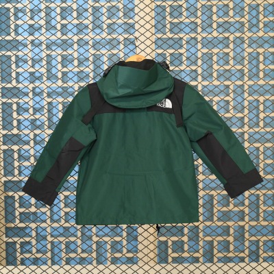 PK Kids PK The North Face/ Blackish Green 02