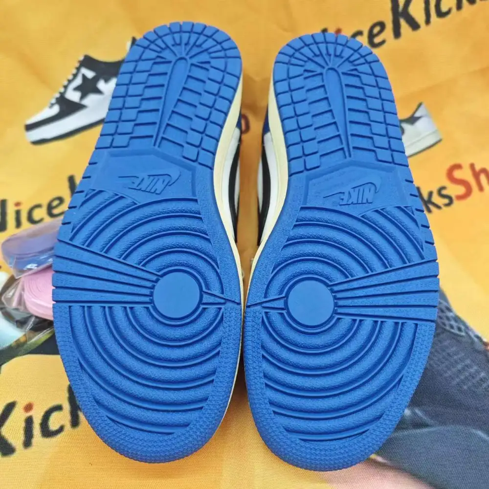 Travis Scott x Fragment Design x Air Jordan 1 Low reps