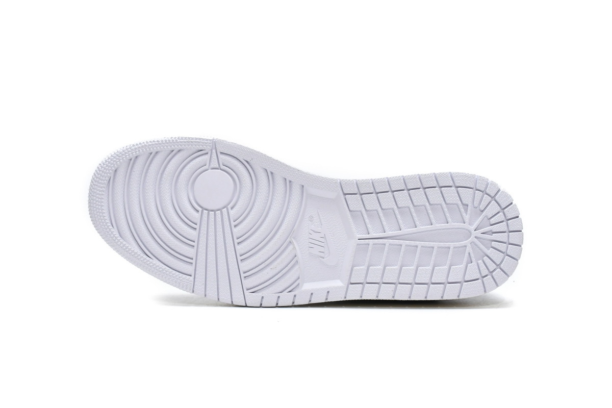  GET  Travis Scott x Air Jordan 1 Low White Blue  DH68369-186