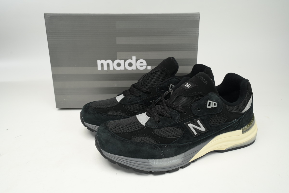  GET  New Balance 992 Black Grey (Made in USA) M992BL
