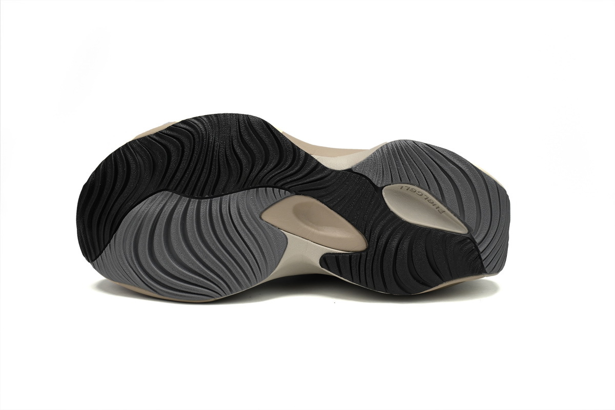  GET  UWRPDCST AURALEE x New Balance Black Ash