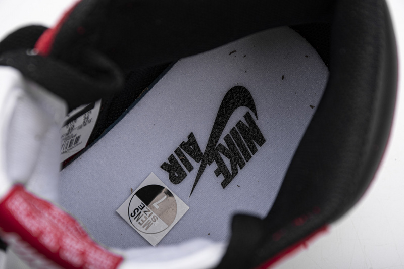  【Buy 1 Pair Perfectkicks Get 2nd For $19】Get Jordan 1 High OG Chicago, 555088-101