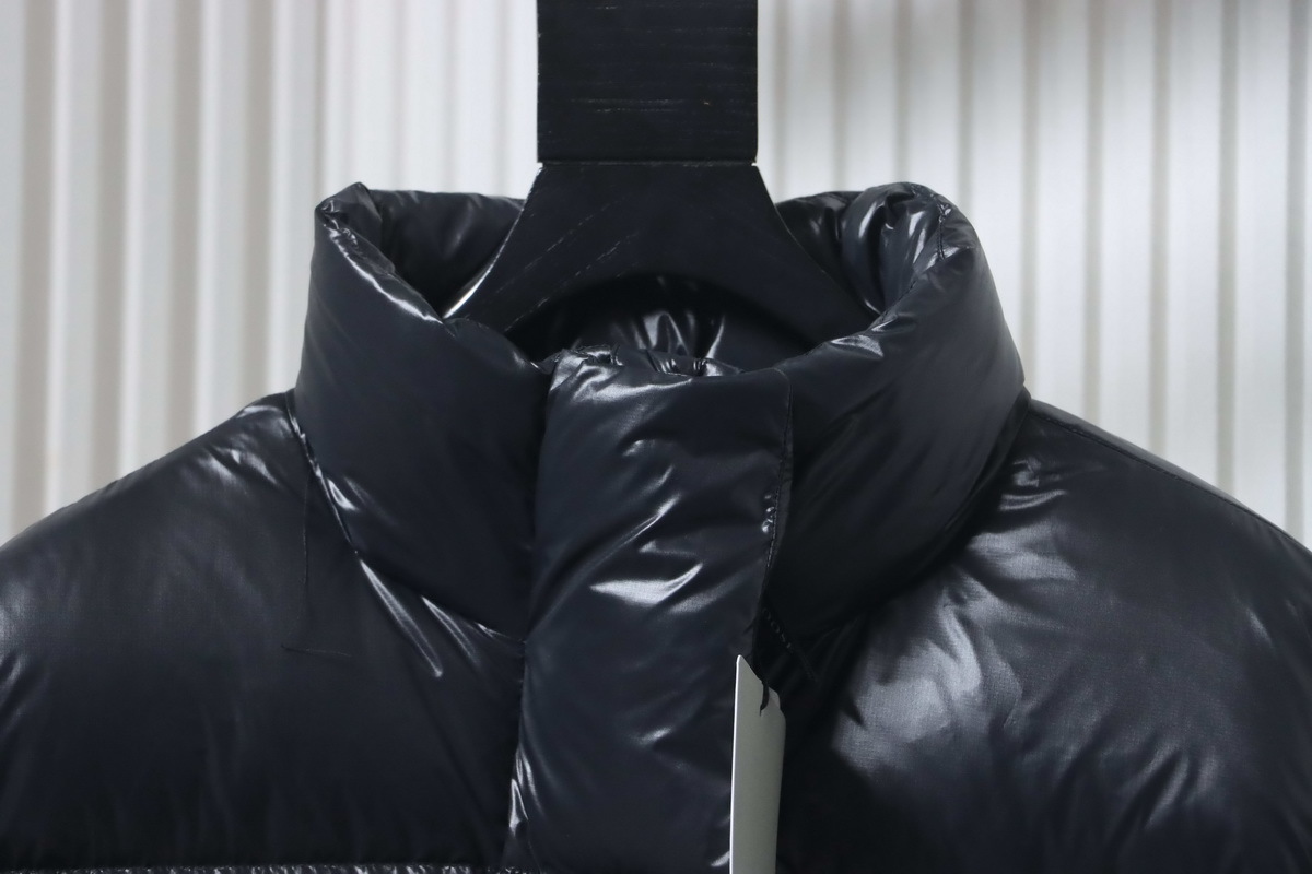 Canada goose large plaid puff down jacket Short White gray / Black