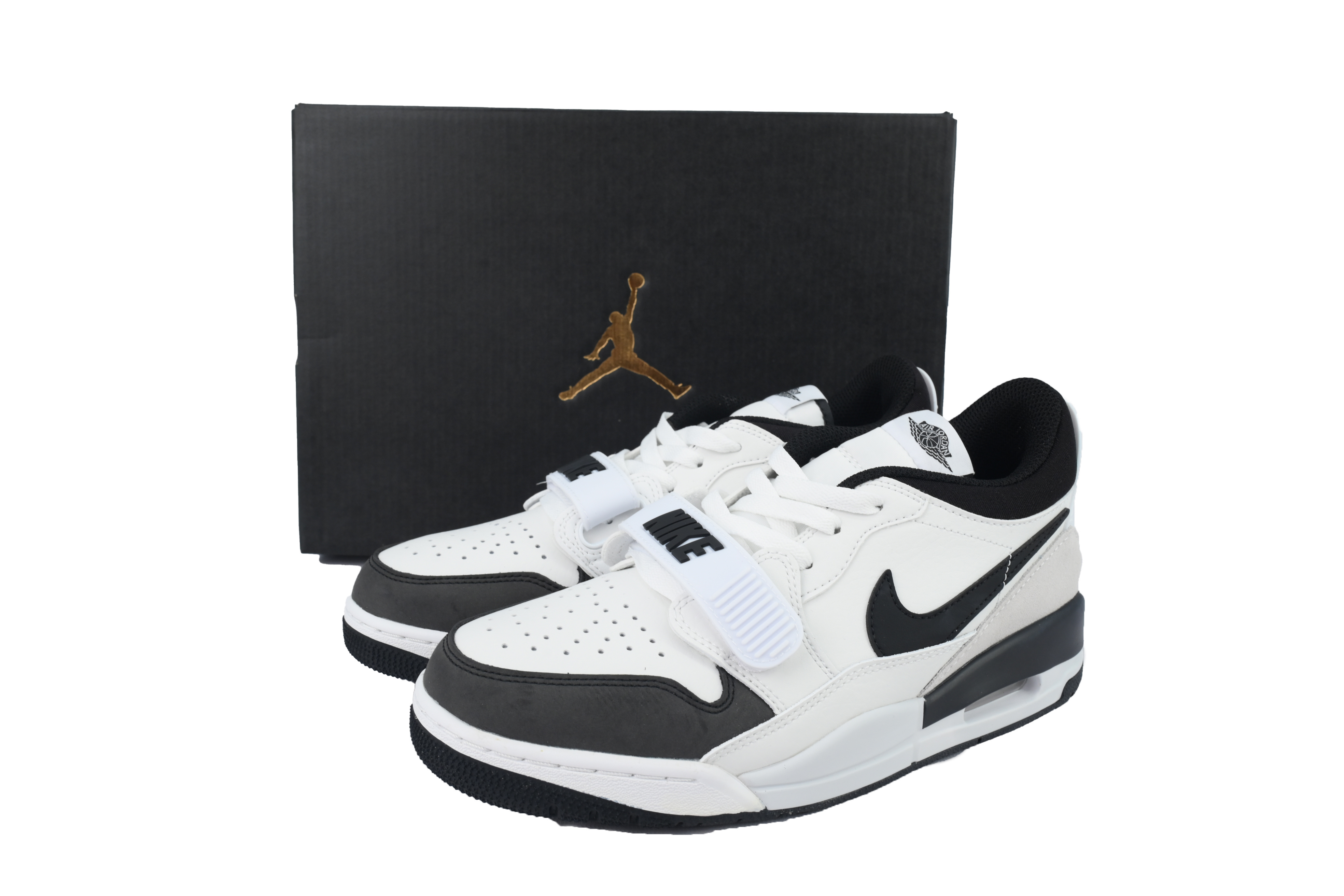 GET Air Jordan Legacy 312 Low Panda HV1811-101