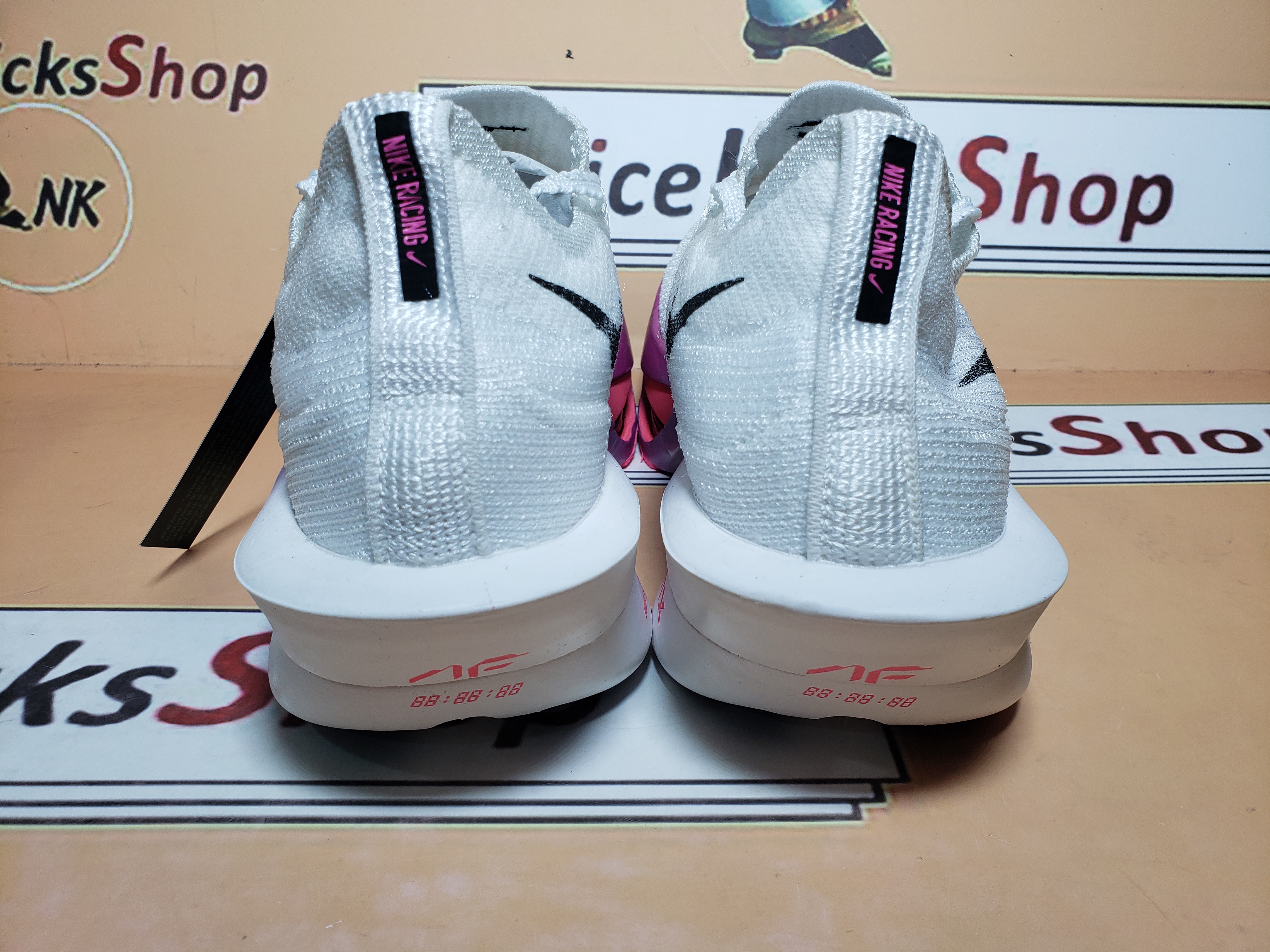  Perfectkicks Air Zoom Alphafly NEXT% 3 'White Vivid Grape FD8311-100 