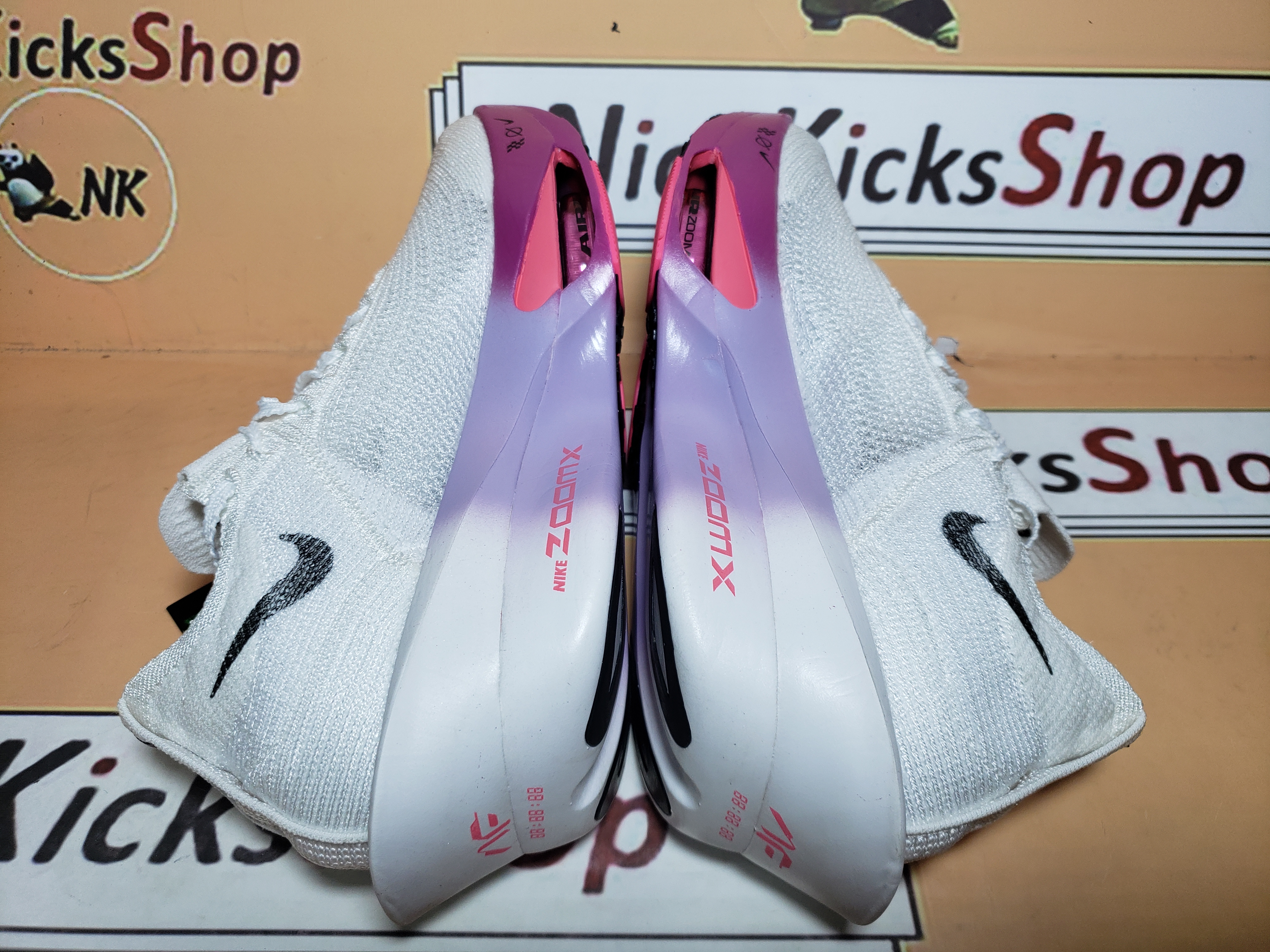 Perfectkicks Air Zoom Alphafly NEXT% 3 'White Vivid Grape FD8311-100 
