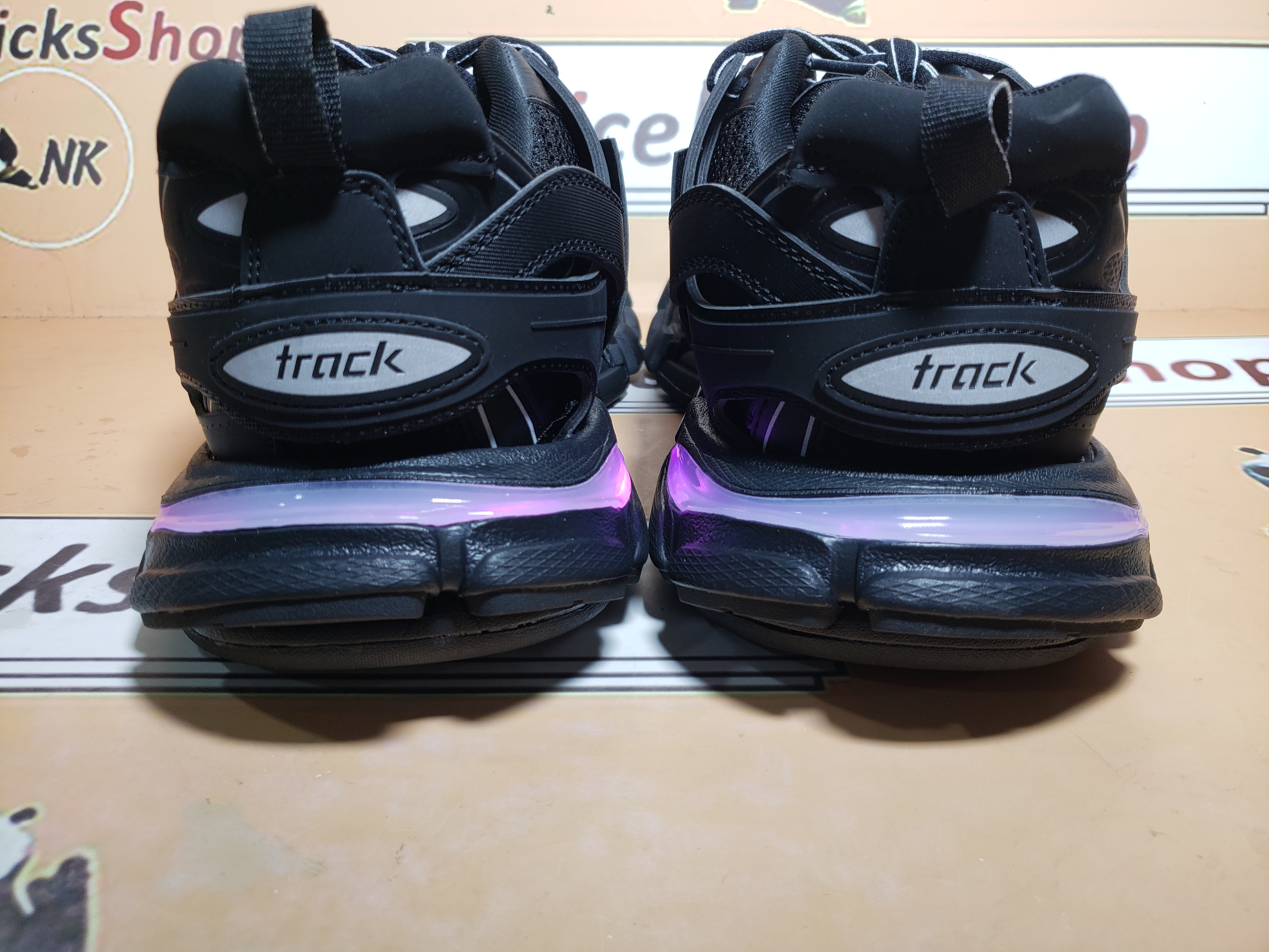 Perfectkicks Balenciaga Tess S.Black (LED) 555032 W1GB7 1000 P7