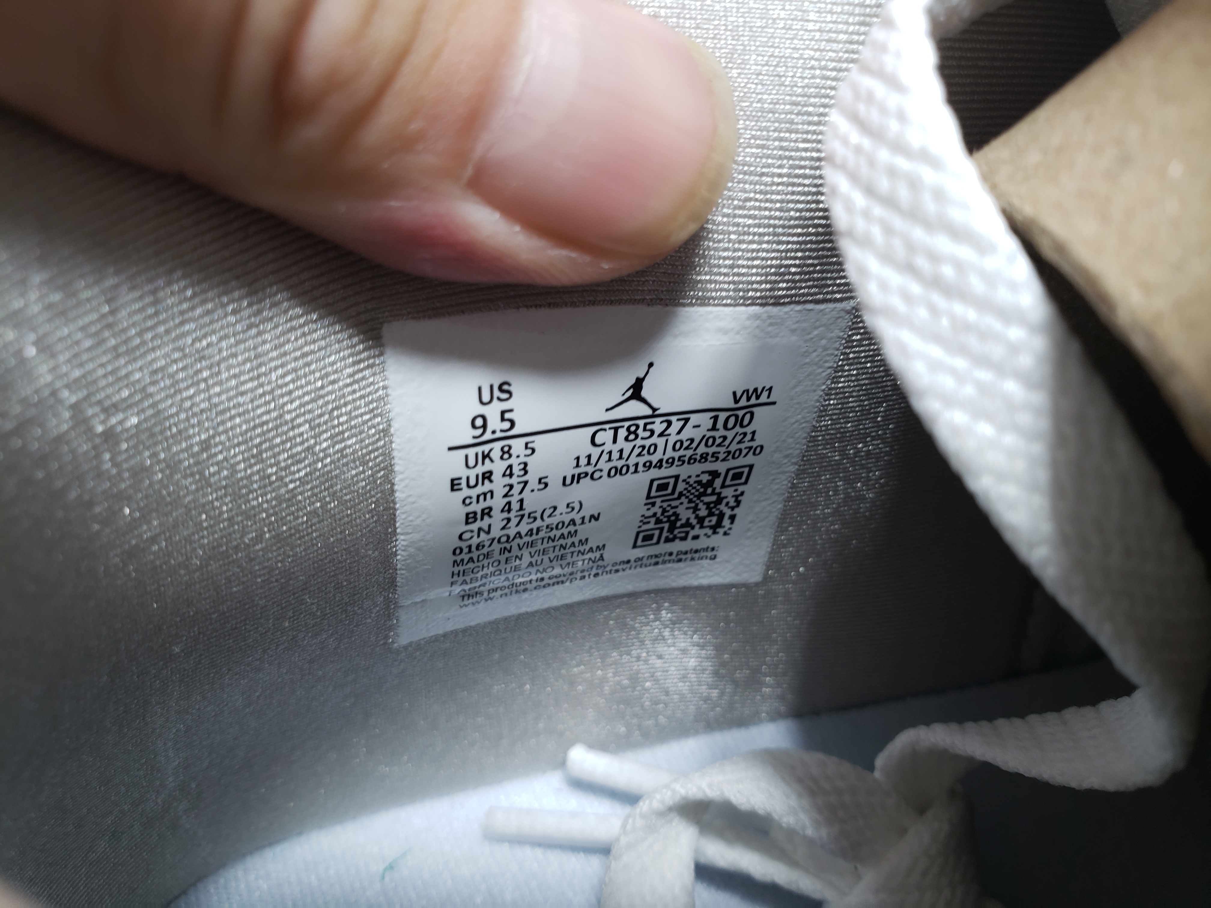  GET Jordan 4 Retro Tech White, CT8527-100