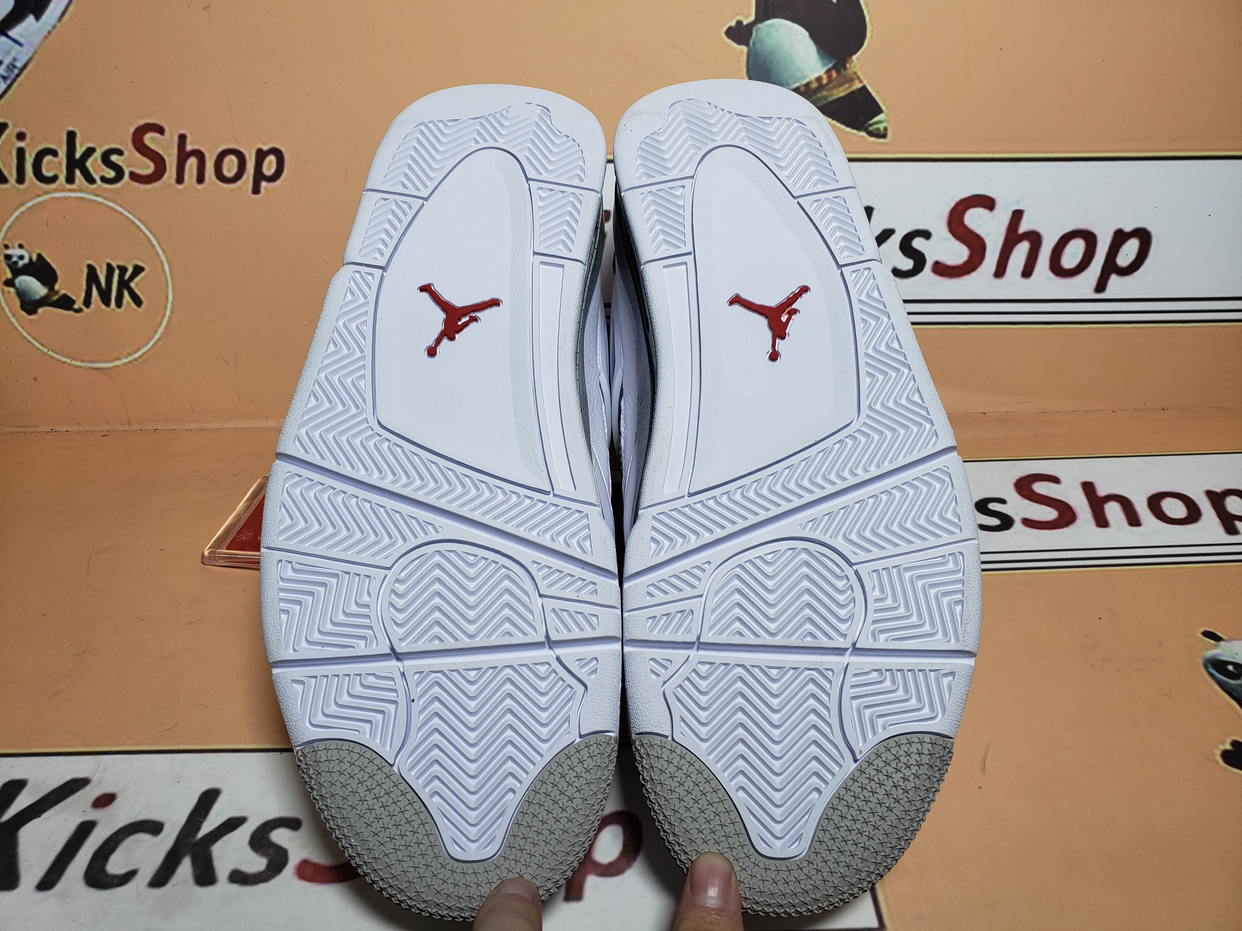  GET Jordan 4 Retro Tech White, CT8527-100
