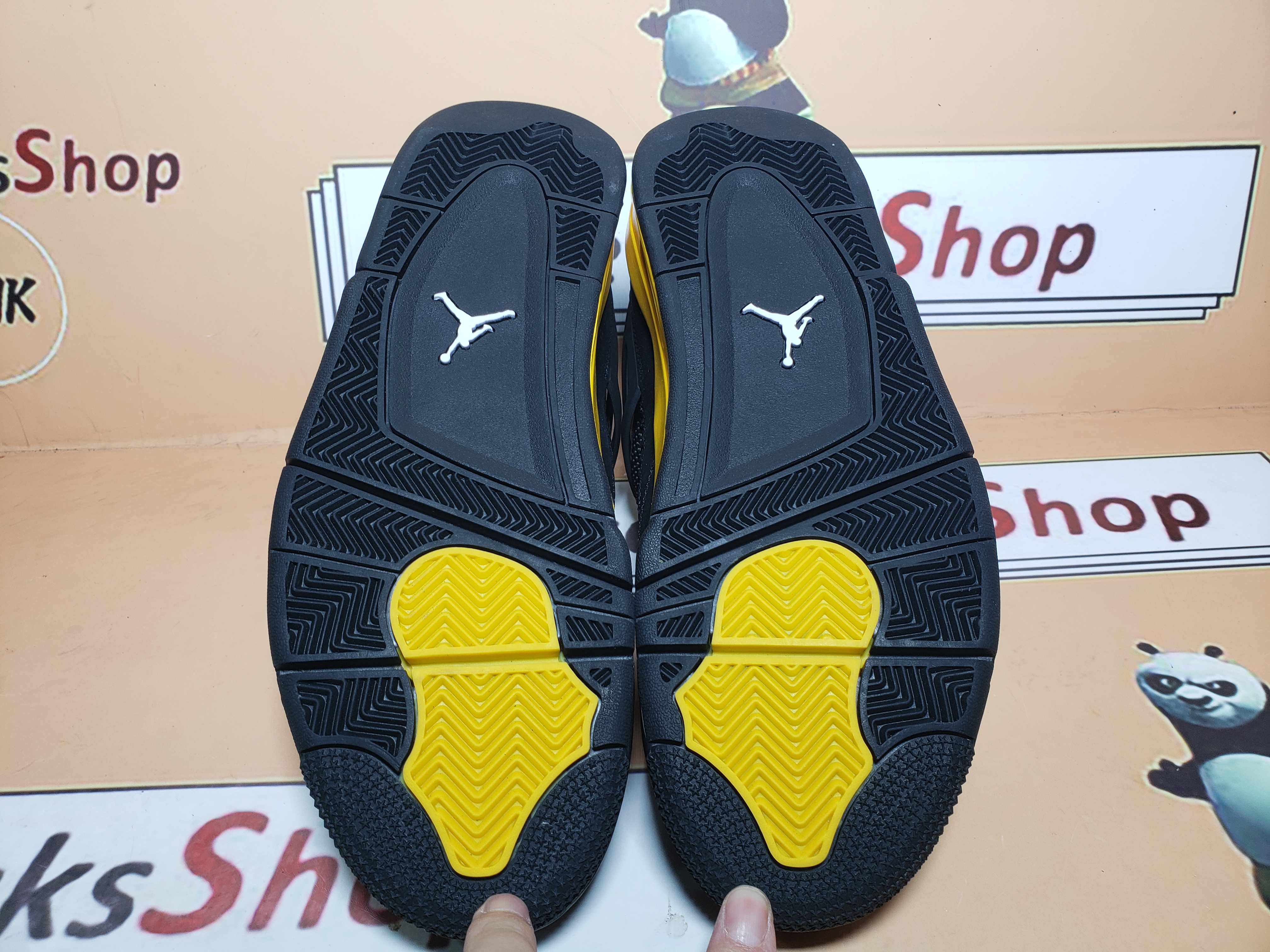  Perfectkicks Jordan 4 Retro Thunder (2023),DH6927-017