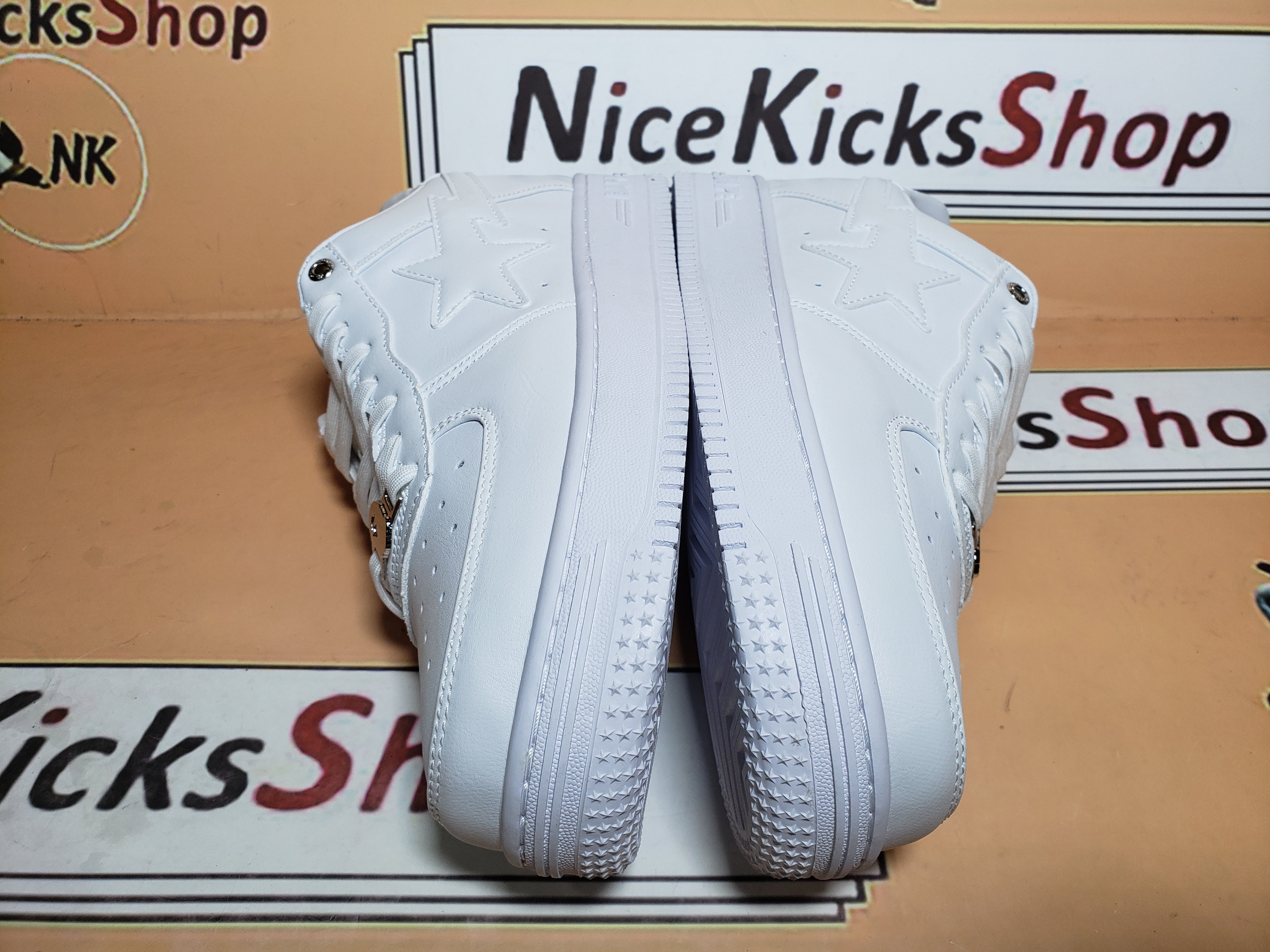 GET A Bathing Ape Bape Sta Low White 1H70-191-006