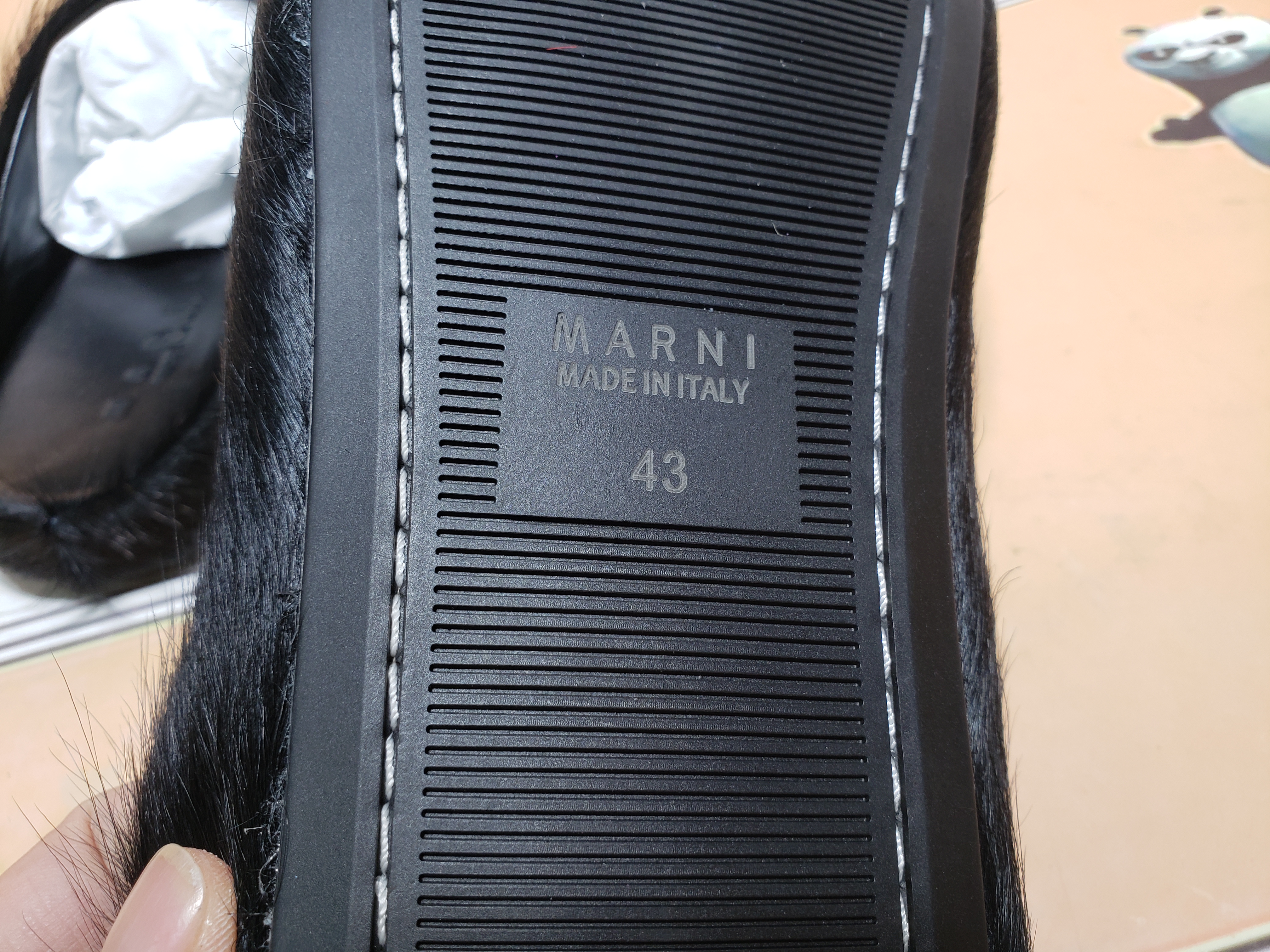 Perfectkicks Black long hair calfskin Fussbett sabot Marni Slides