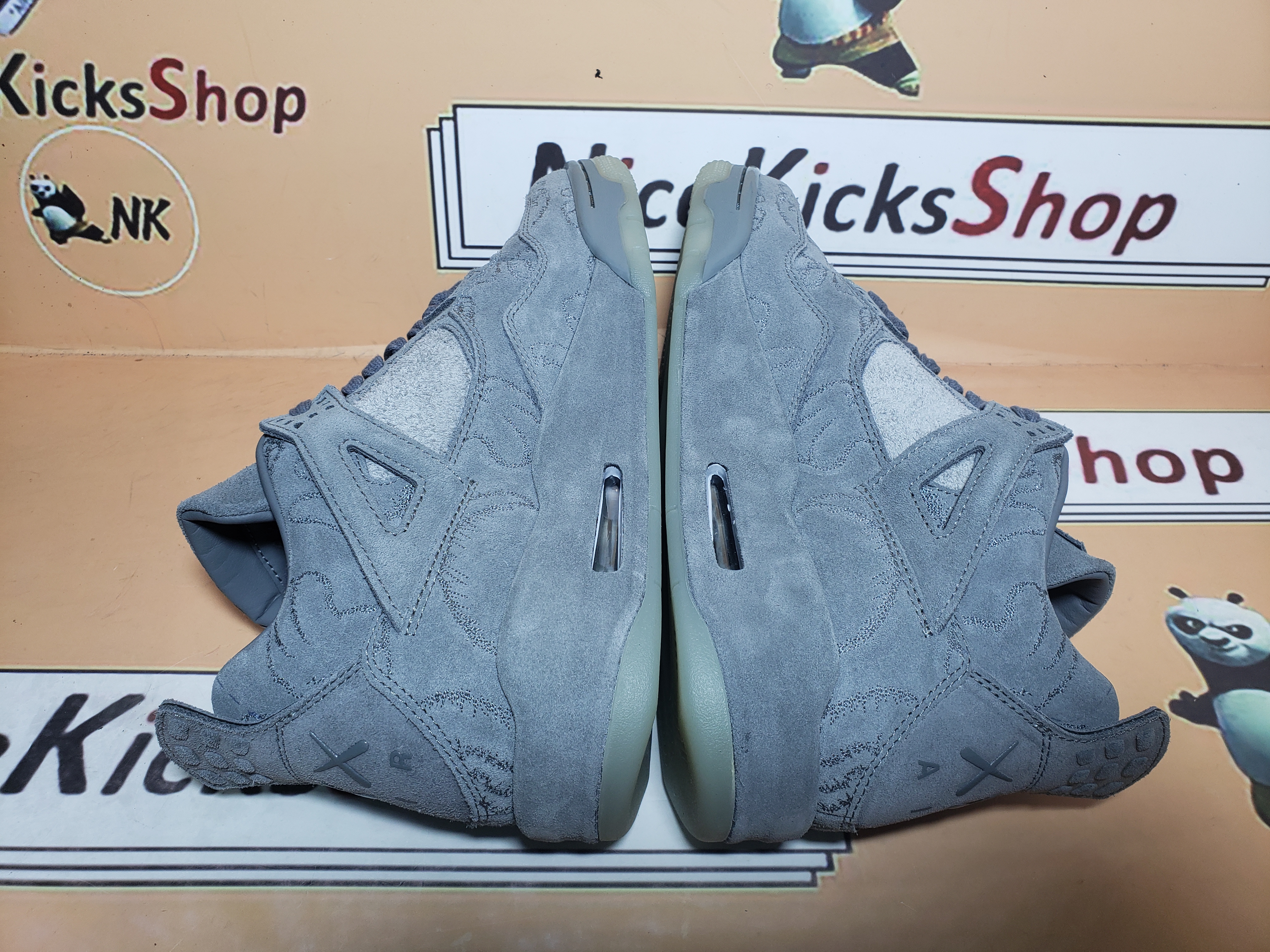  Perfectkicks Jordan 4 Retro Kaws,930155-003