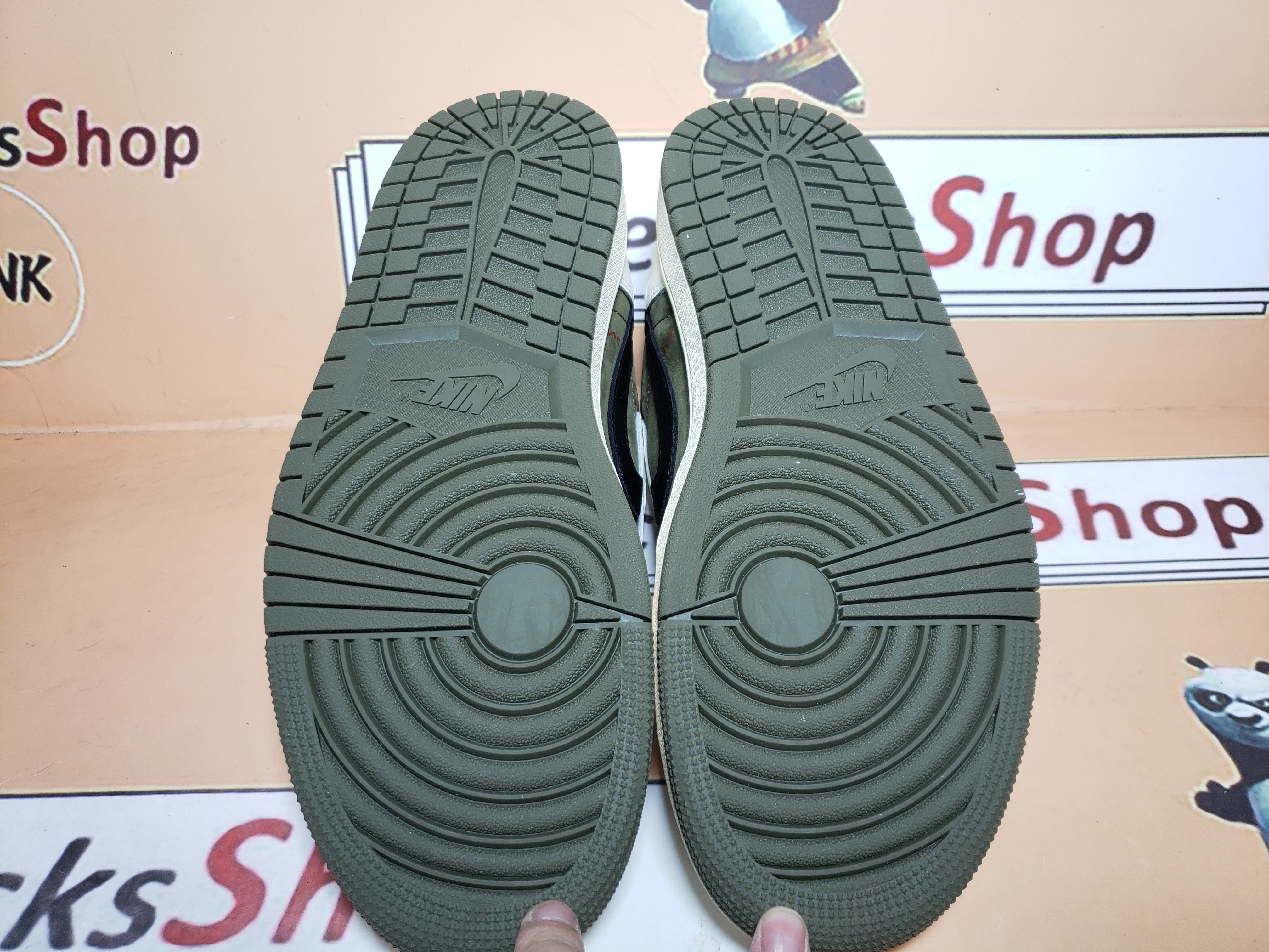  Perfectkicks Travis Scott x Air Jordan 1 Low OG SP Medium Olive  DM7866-200