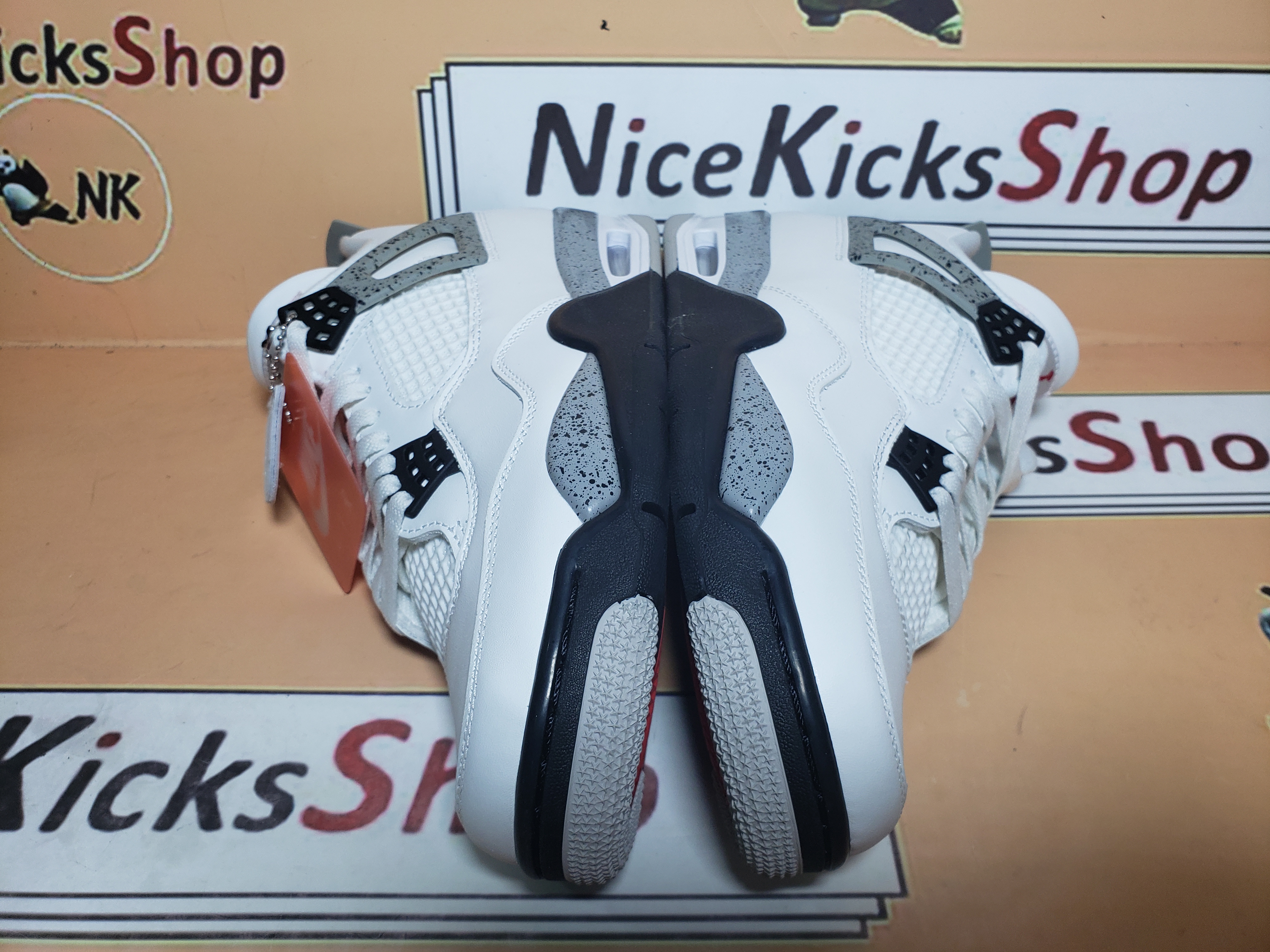 Perfectkicks Air Jordan 4 Retro OG White Cement FV5029-100 