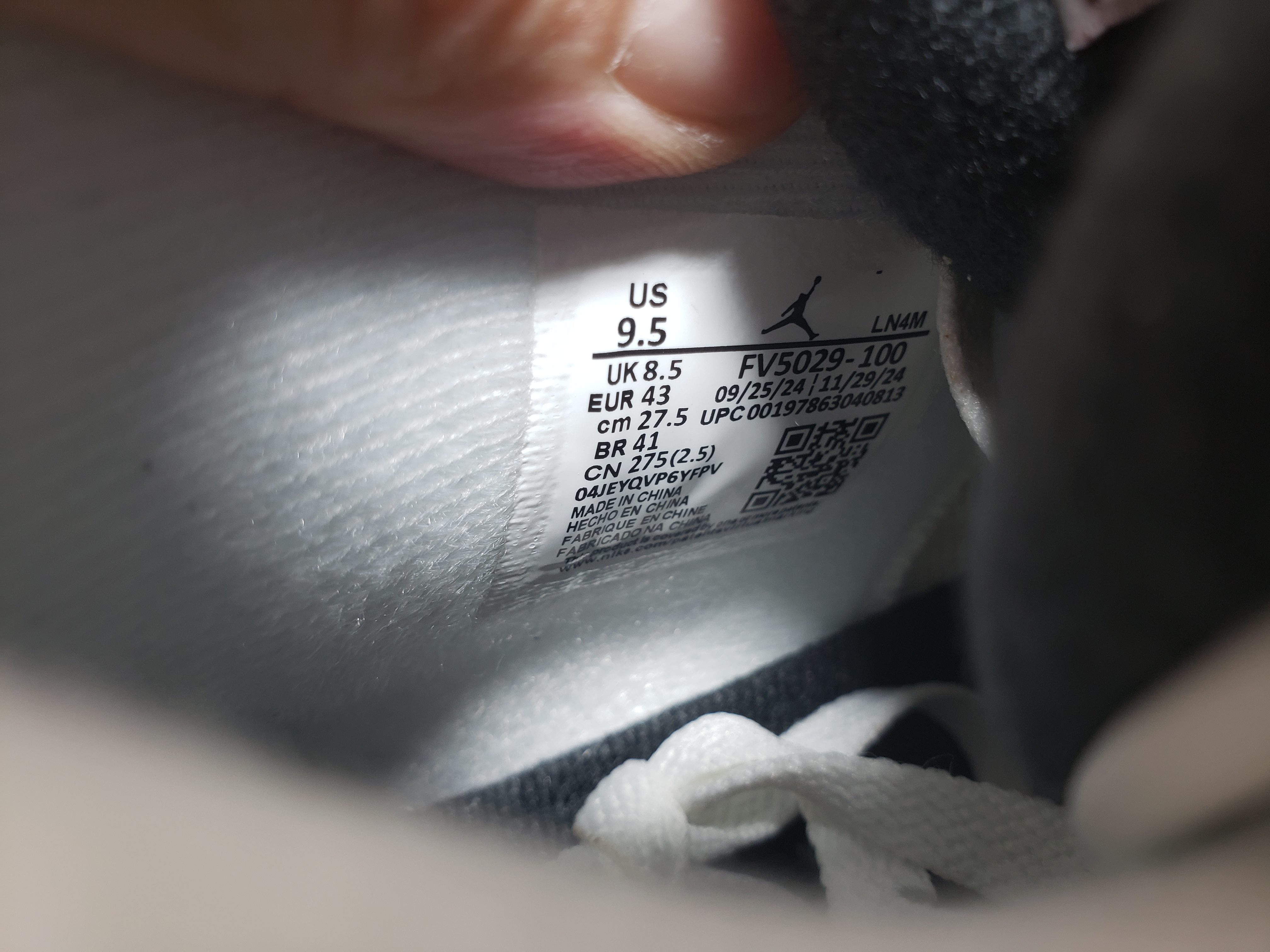 Perfectkicks Air Jordan 4 Retro OG White Cement FV5029-100 