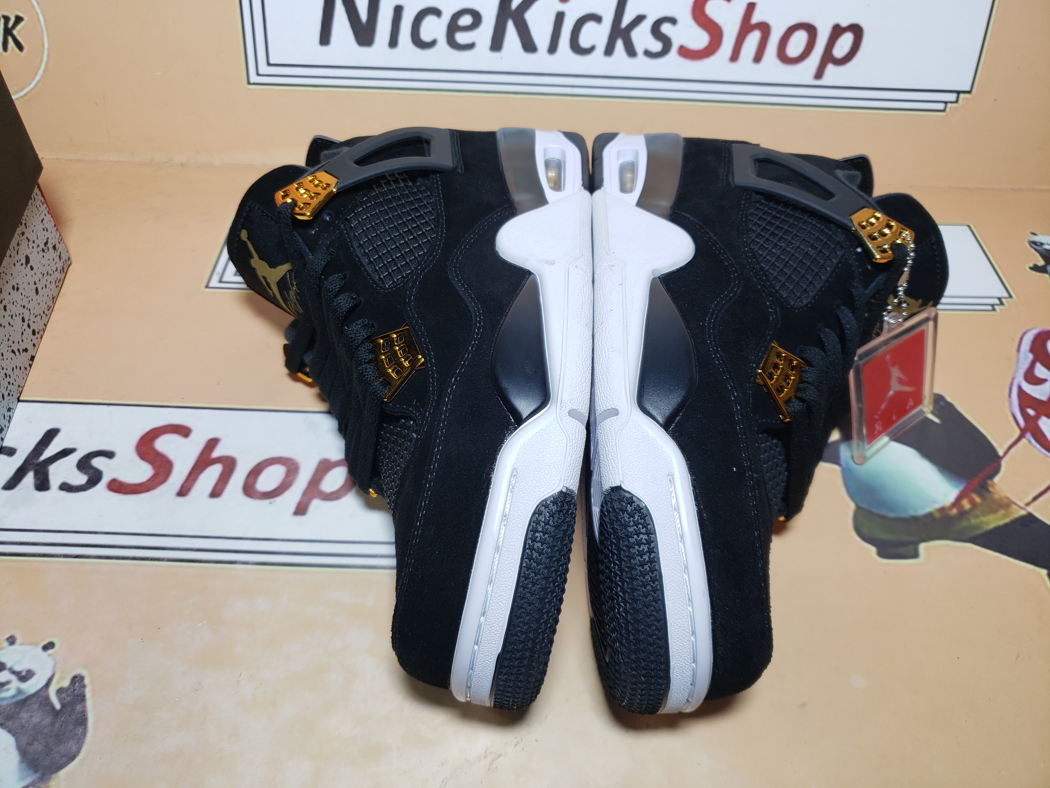  GET Jordan 4 Retro Royalty, 308497-032