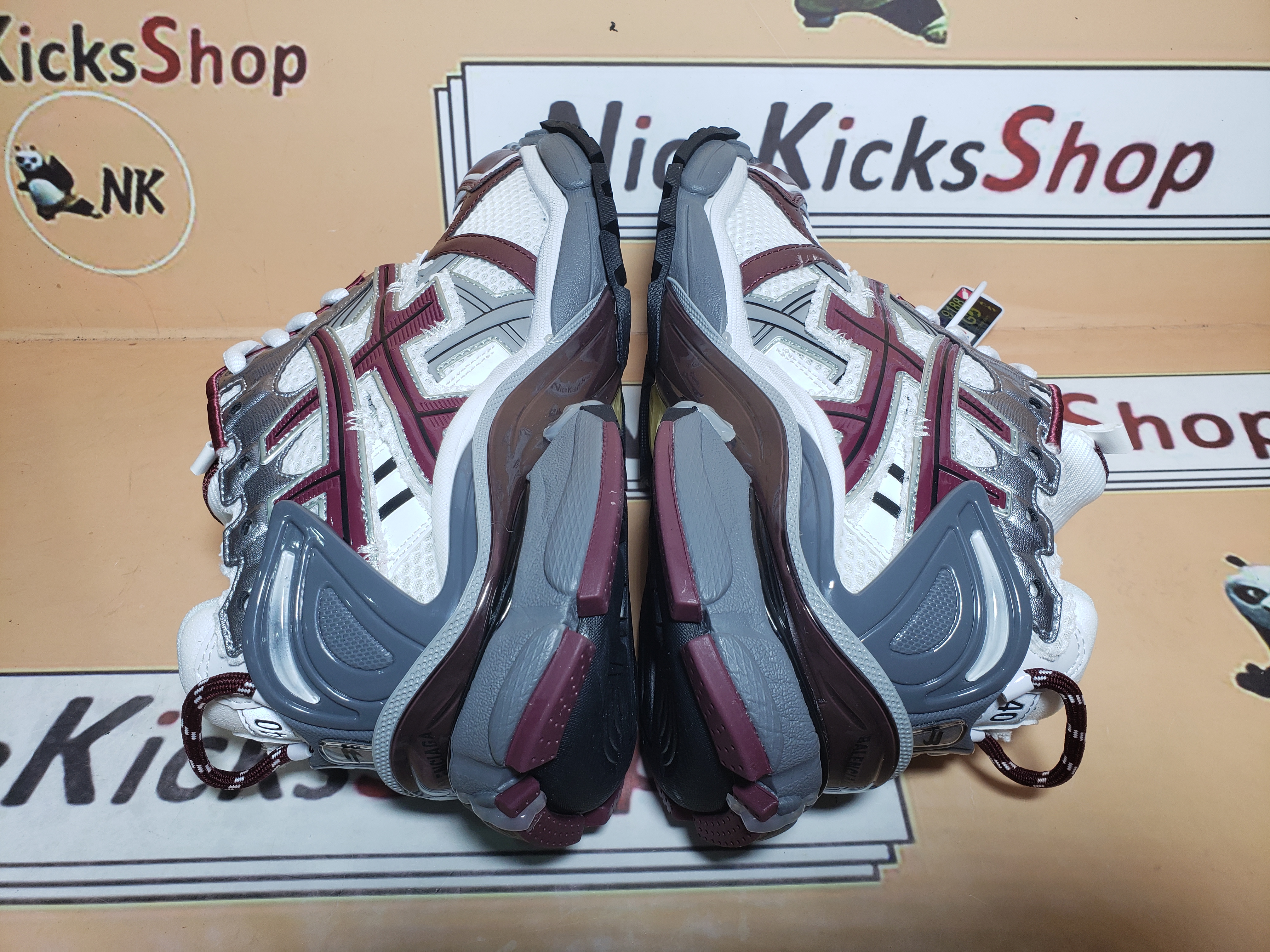 Perfectkicks Balenciaga Runner White Wine Red