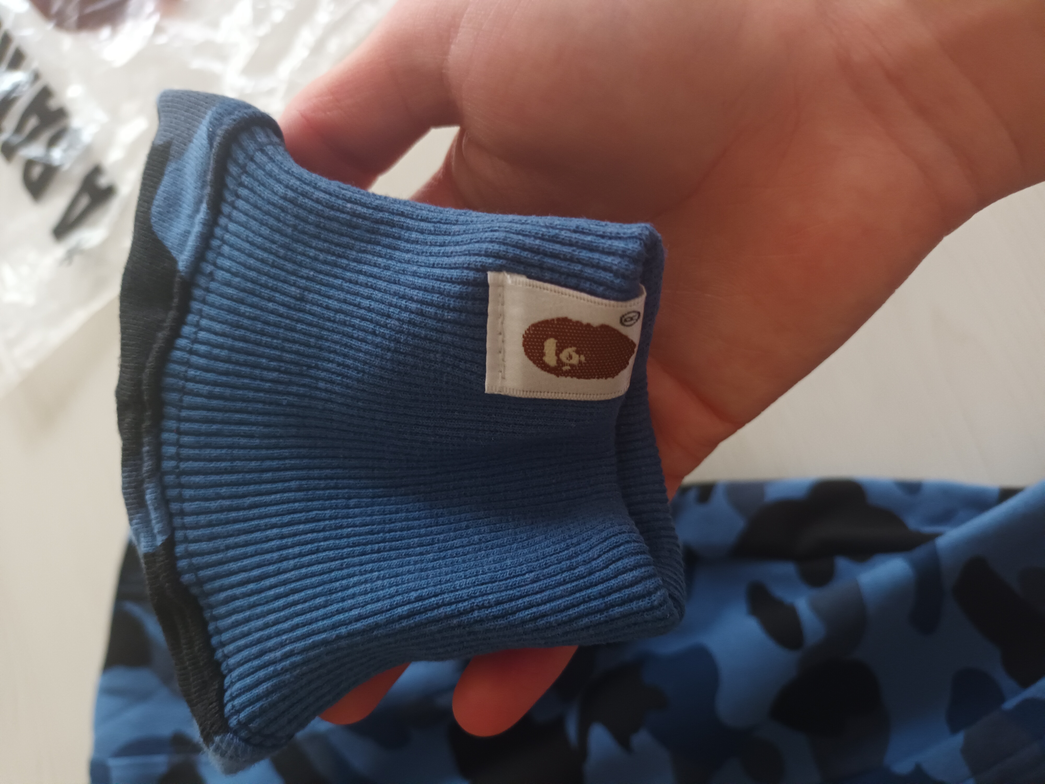  BAPE Color Camo Shark Full Zip Hoodie Navy,1J20 115 003 NAVY review Andrea Goffo 02