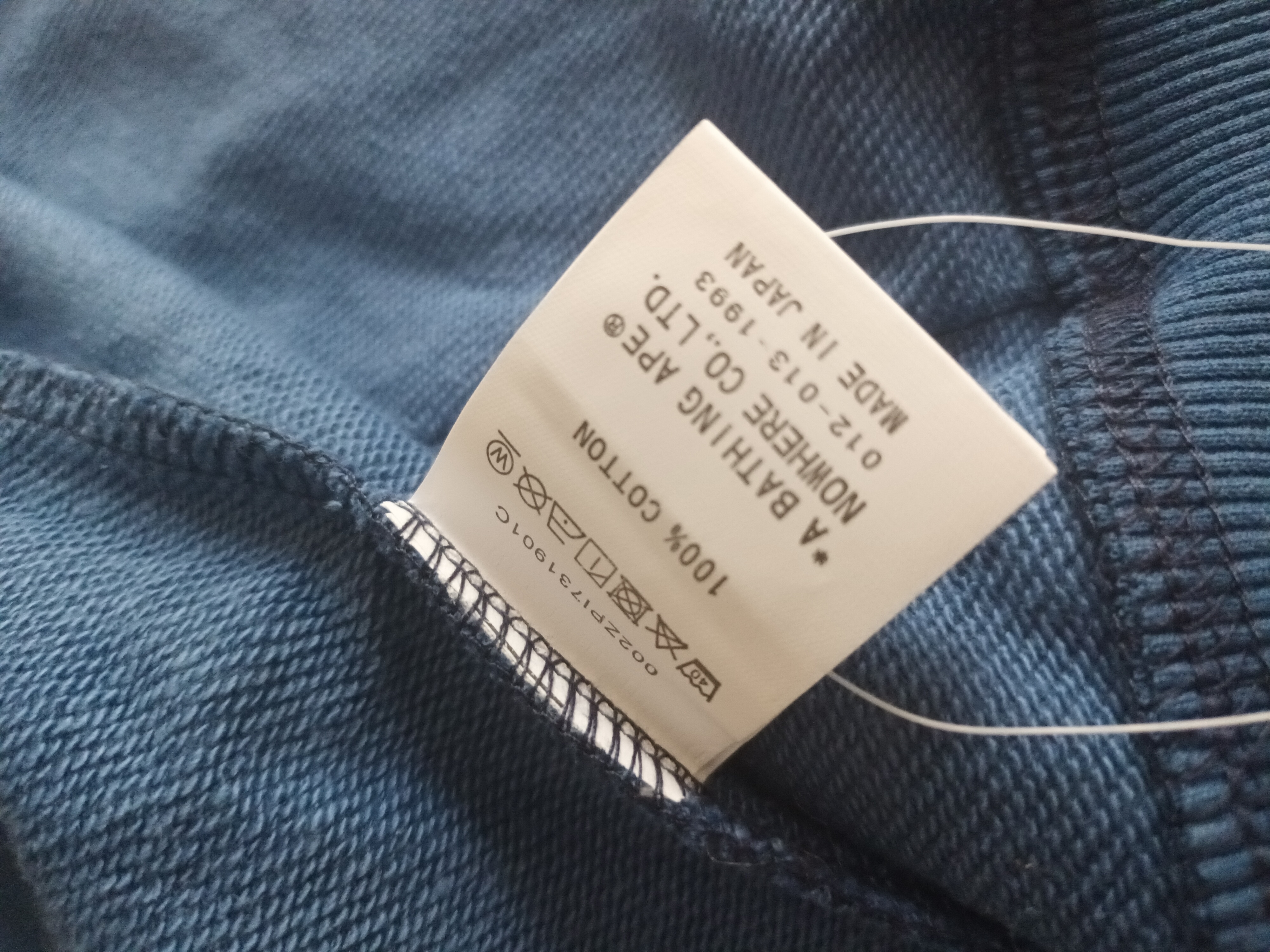  BAPE Color Camo Shark Full Zip Hoodie Navy,1J20 115 003 NAVY review Andrea Goffo 05