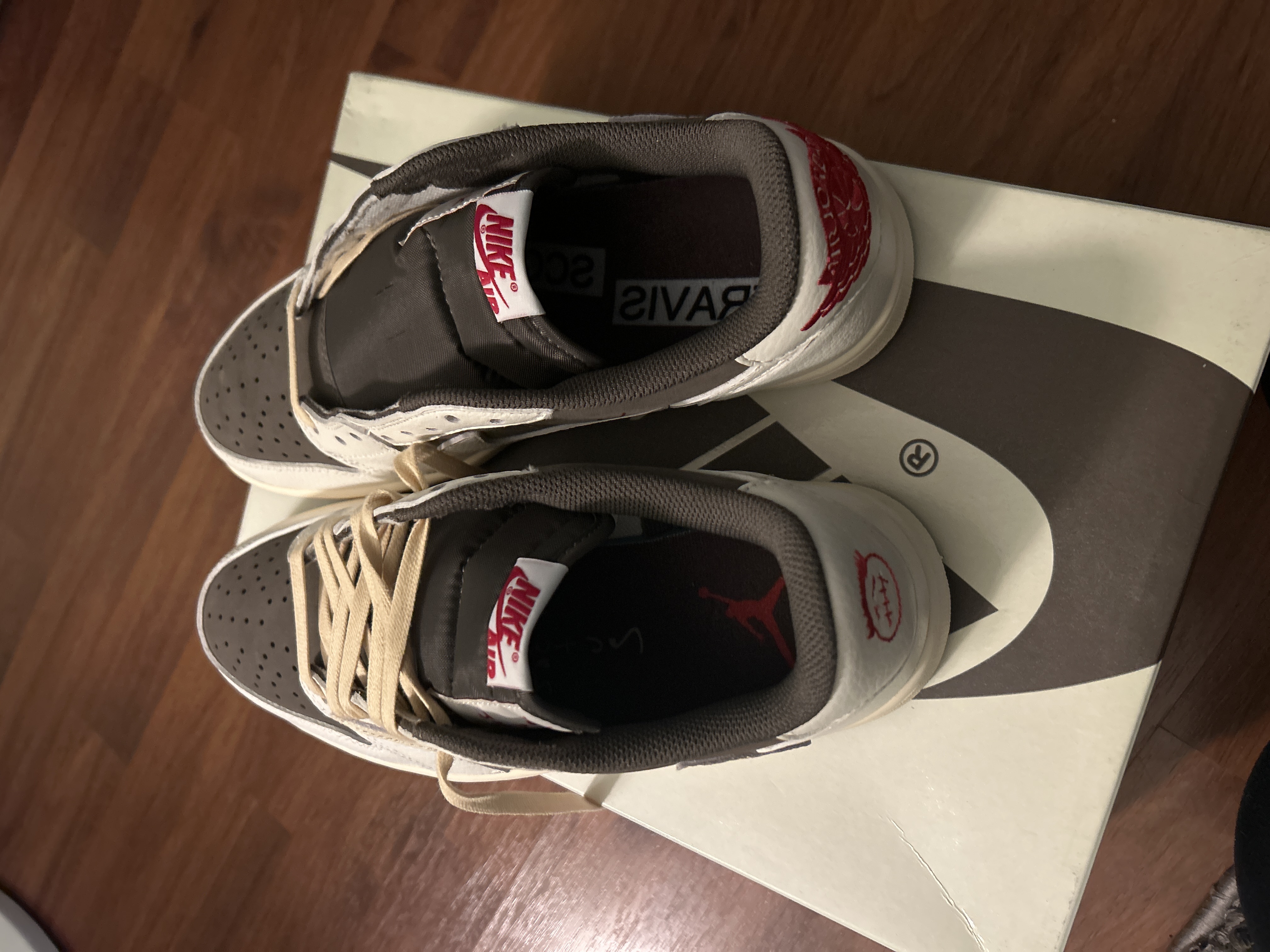  GET Jordan 1 Retro Low OG SP Travis Scott Reverse Mocha,DM7866-162 review Izzy 00