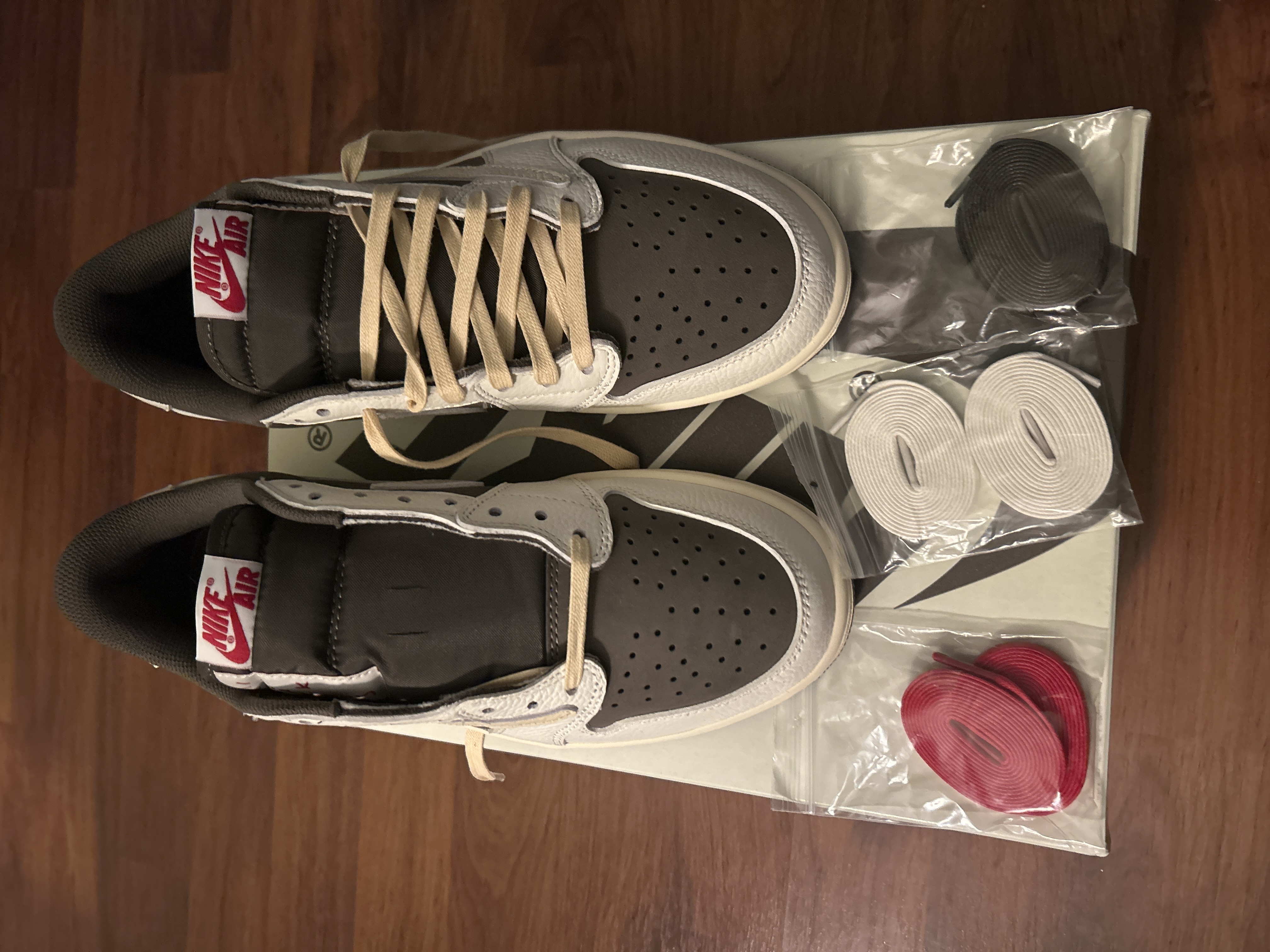  GET Jordan 1 Retro Low OG SP Travis Scott Reverse Mocha,DM7866-162 review Izzy 02