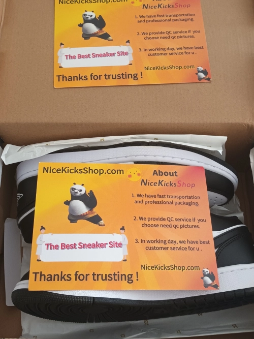  GET  Air Jordan 1 Low Black And White, DC0774-101 review 