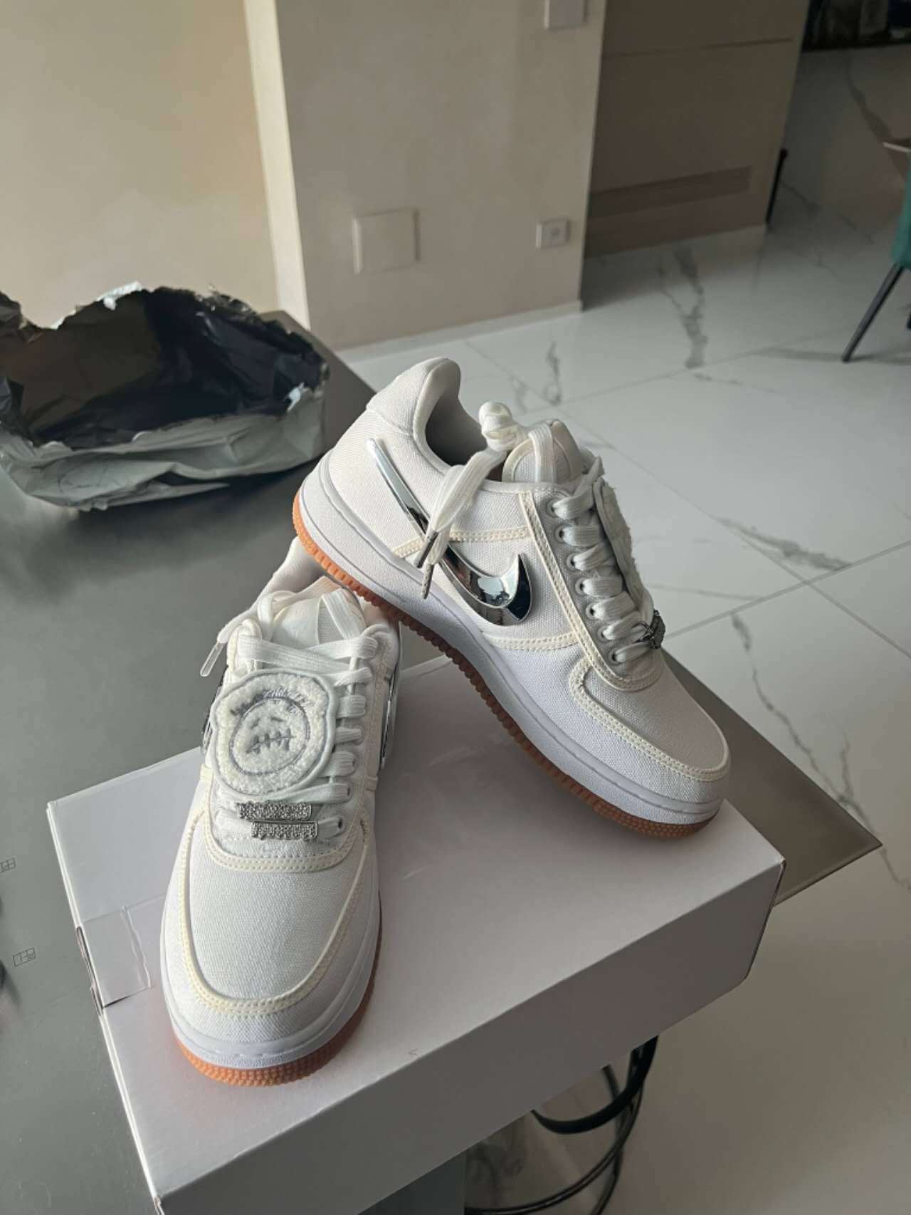  【Flash Sale】Perfectkicks Air Force 1 Low Travis Scott Sail,AQ4211-101 review Lawrence Nunez