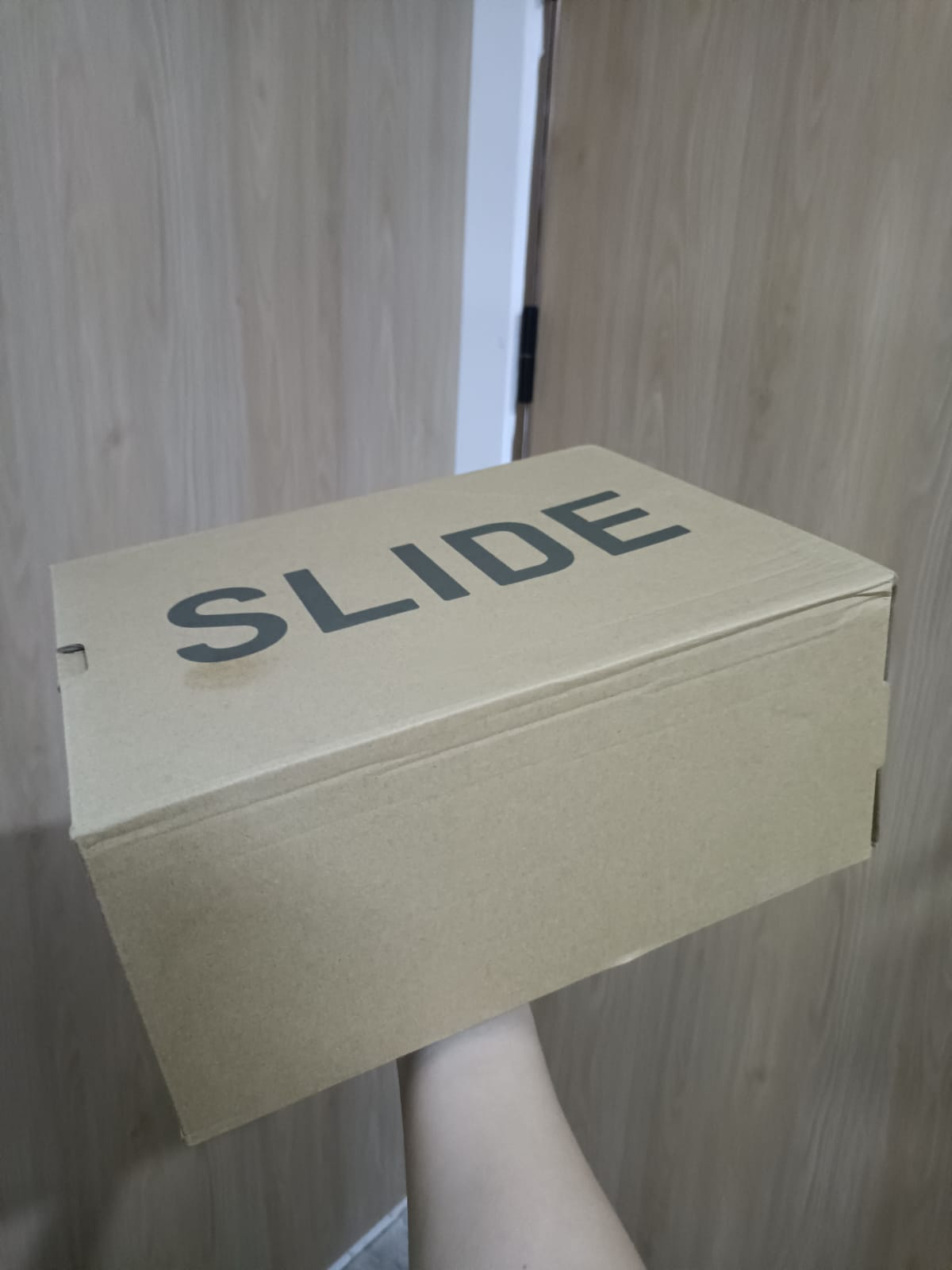  GET  Yeezy Slide Onyx，HQ6448  review Emerson W