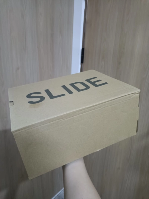  GET  Yeezy Slide Onyx，HQ6448  review 