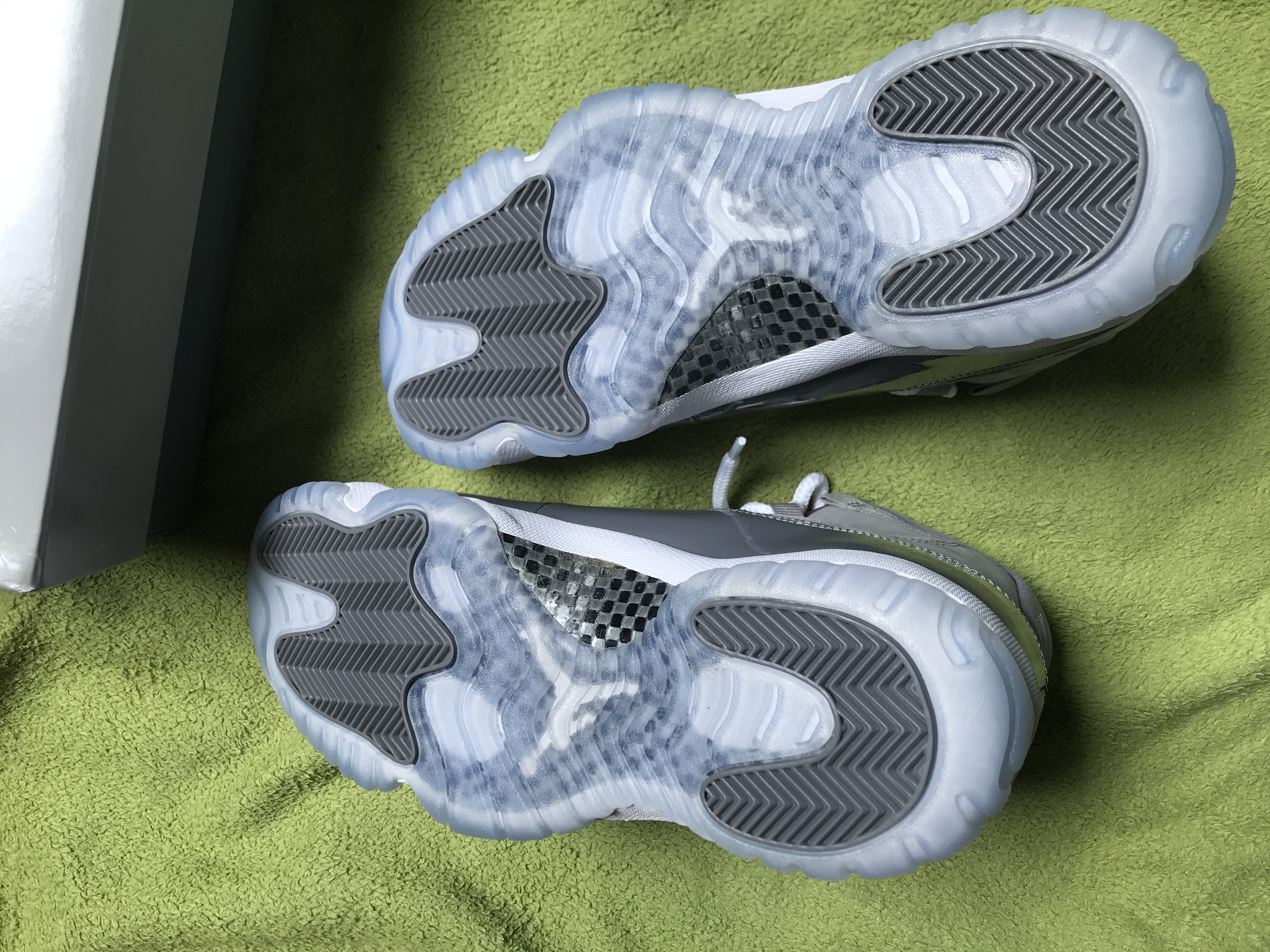   Perfectkicks Jordan 11 Retro Cool Grey (2021),CT8012-005 review Oskar 04