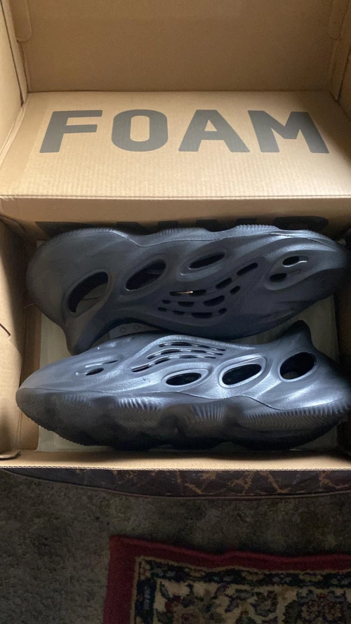 GET Yeezy Foam Runner Onyx, HP8739 review 